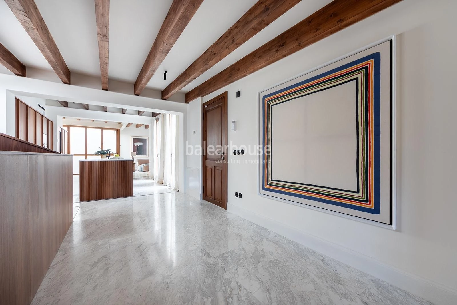 Unverbaubarer Blick über die Stadt in diesem Duplex-Penthouse mit Solarium im historischen Stadtzent