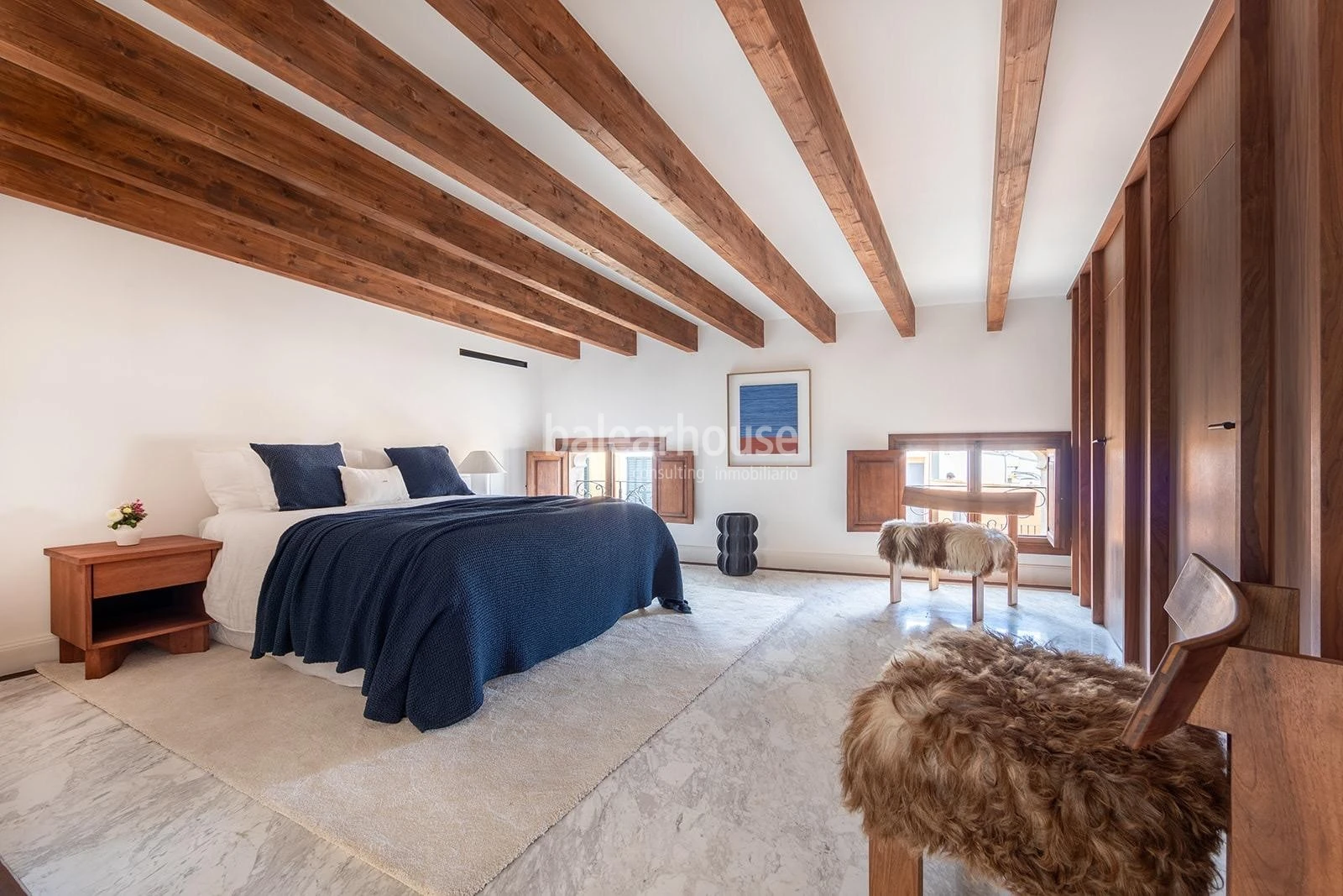 Unverbaubarer Blick über die Stadt in diesem Duplex-Penthouse mit Solarium im historischen Stadtzent
