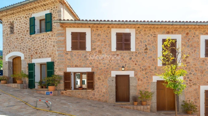 Excellent new villa in Fornalutx with pool and stunning views of the Tramuntana