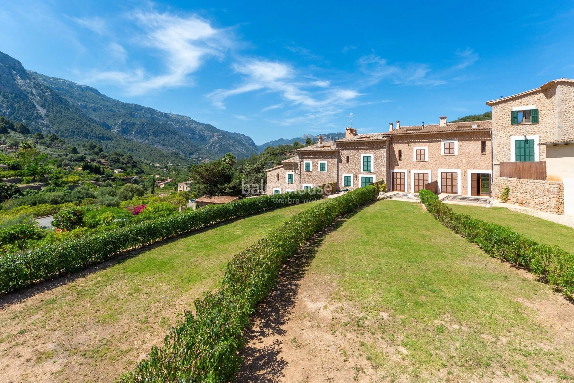 Stunning views over the Tramuntana in this fabulous new villa in Fornalutx