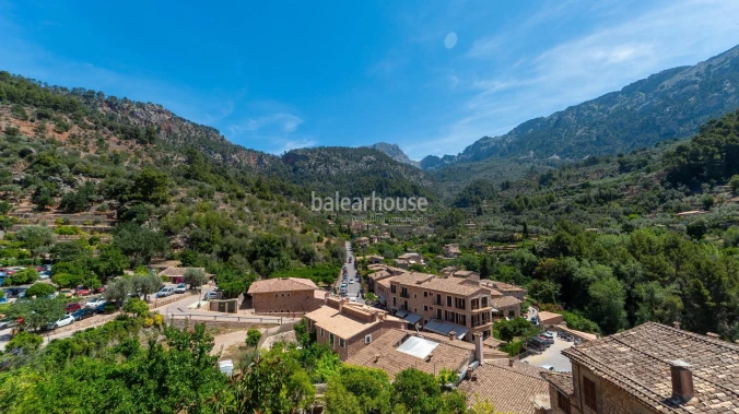 Large historical property with beautiful views of the Tramuntana Mountain at the top of Fornalutx