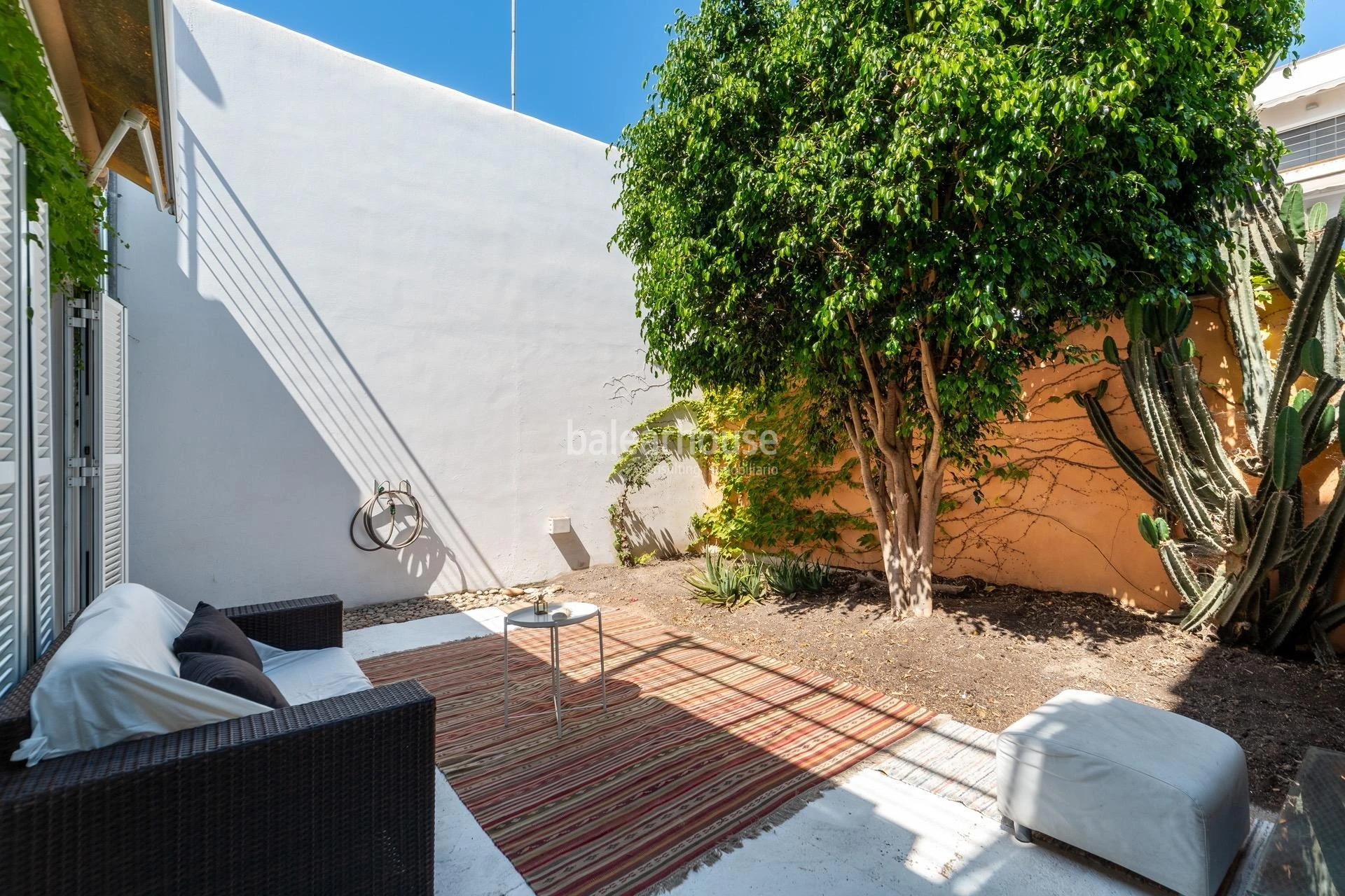 Helles Haus mit ausgezeichneten Terrassen in einer zentralen und ruhigen Gegend von Palma