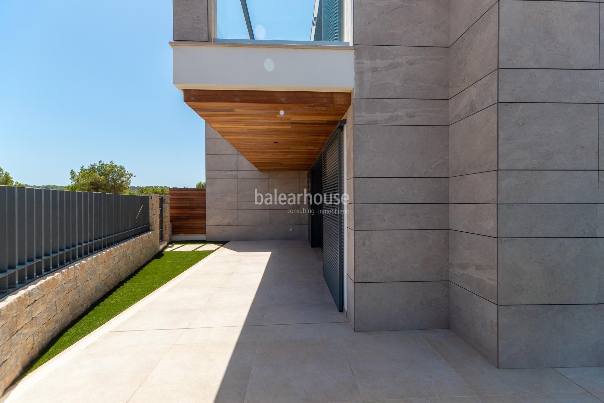 Moderna brand new villa with garden and terraces in a well-kept complex with pool in Sa Teulera