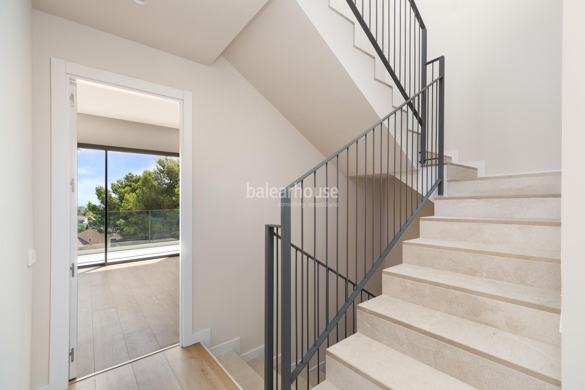Moderna brand new villa with garden and terraces in a well-kept complex with pool in Sa Teulera