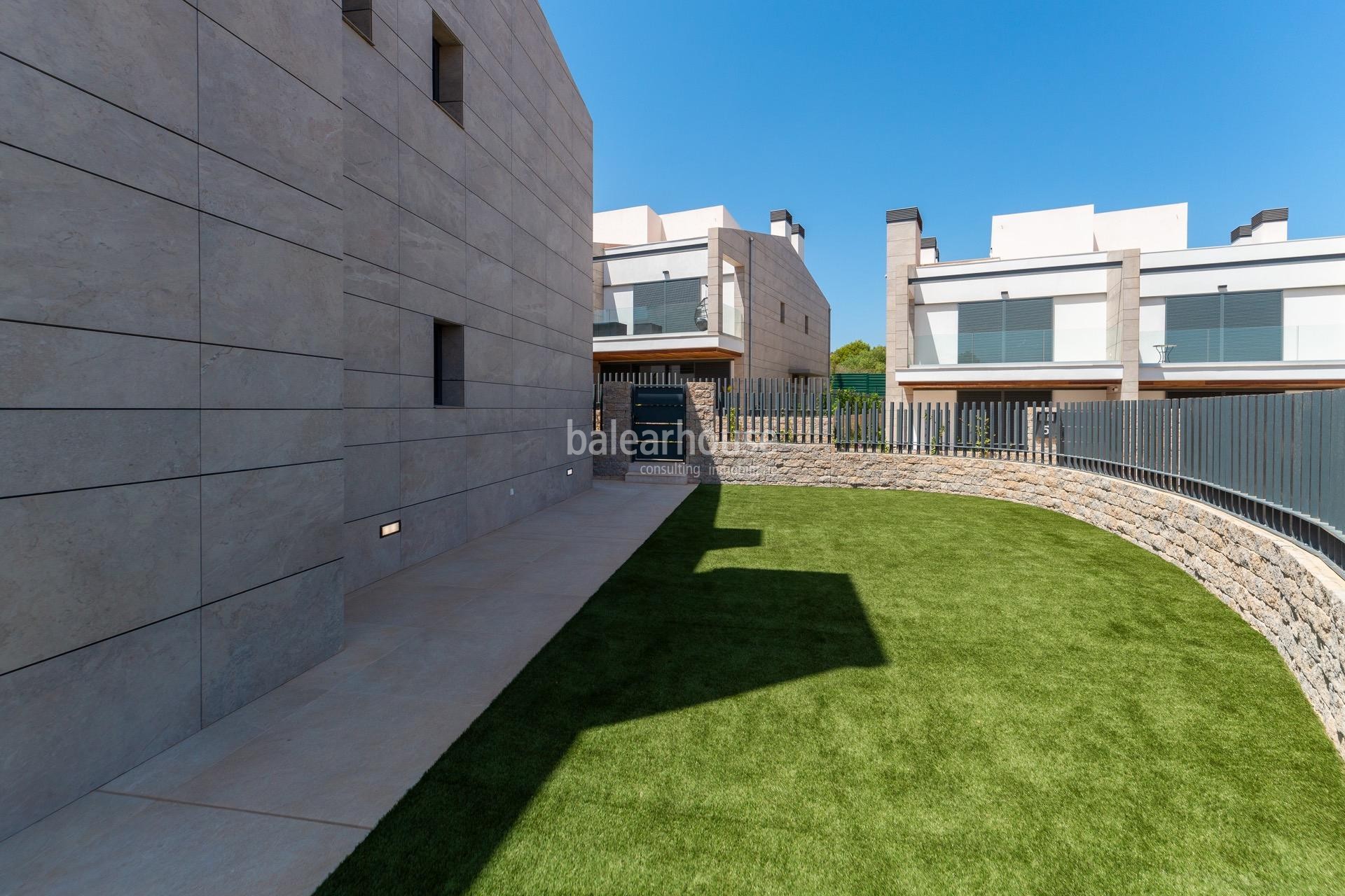 Moderna brand new villa with garden and terraces in a well-kept complex with pool in Sa Teulera
