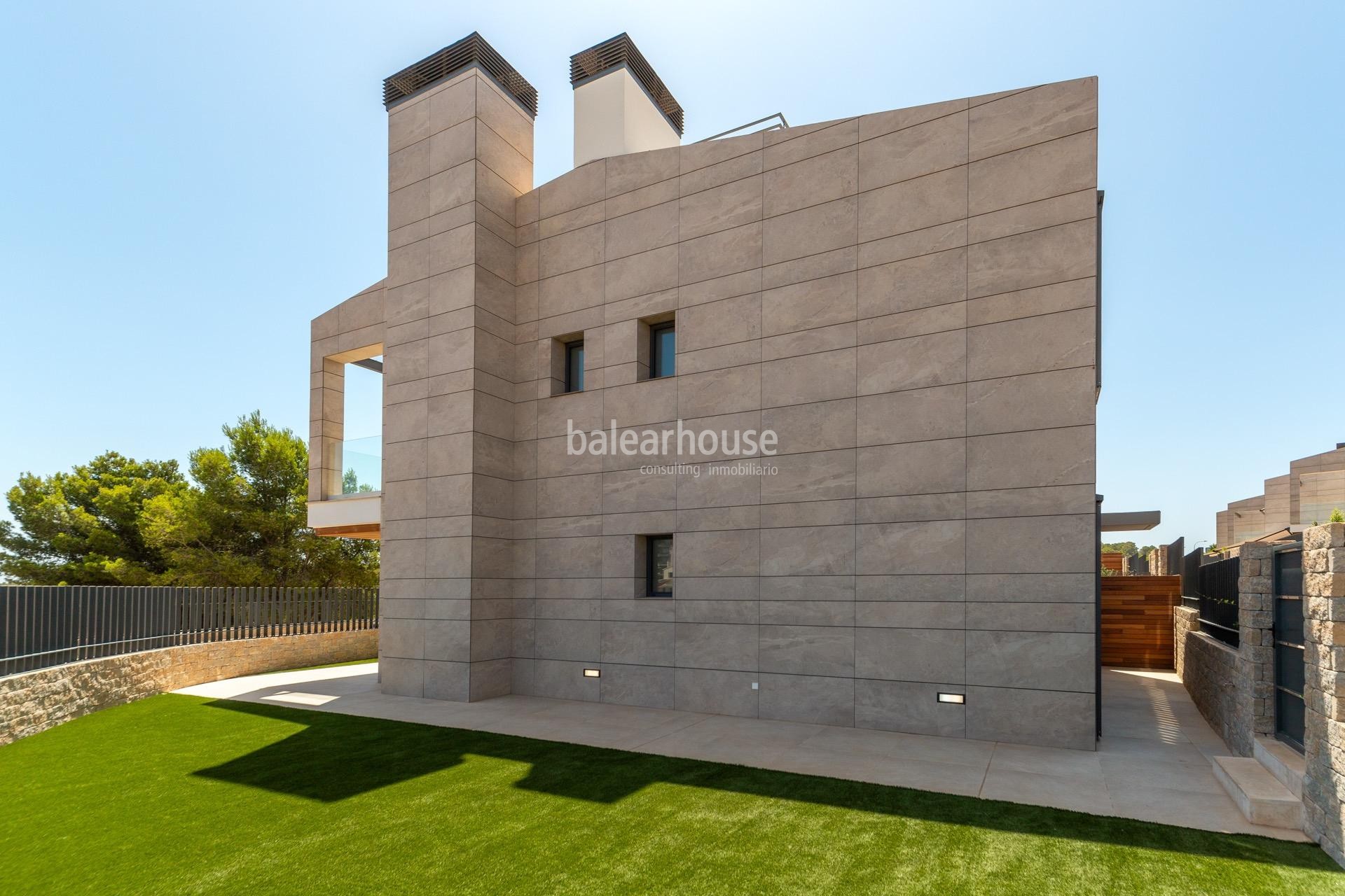 Moderna brand new villa with garden and terraces in a well-kept complex with pool in Sa Teulera
