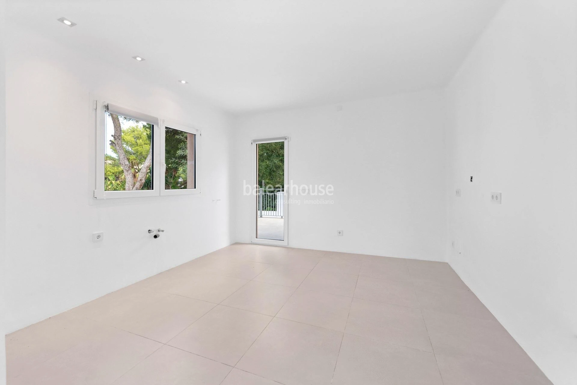 Elegant renovated Mediterranean villa with garden, pool and views of the sea in Puerto de Andratx