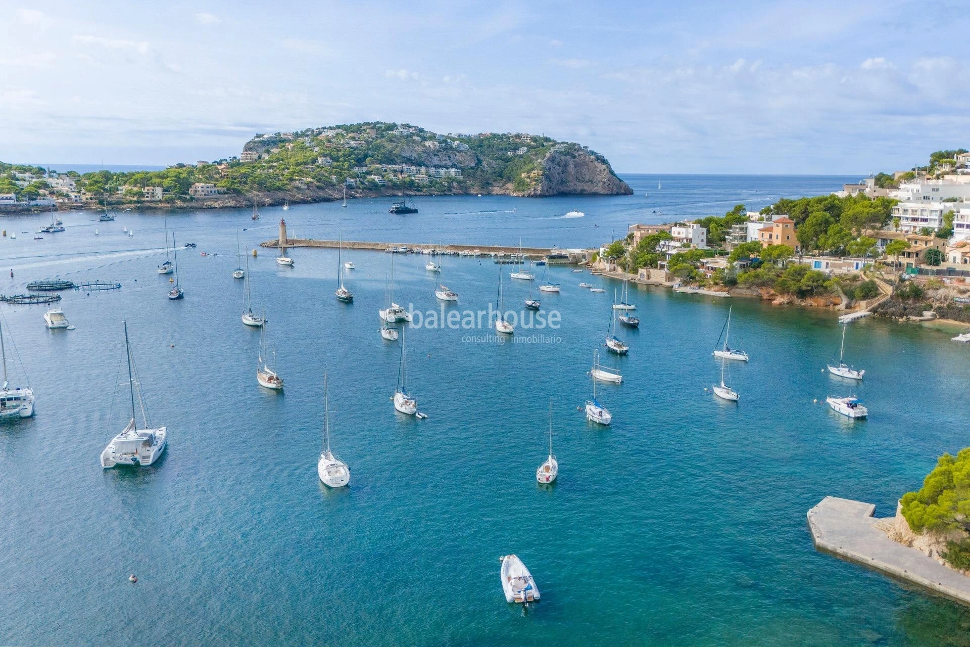 Elegant villa with spectacular views and direct access to the sea in Puerto de Andratx