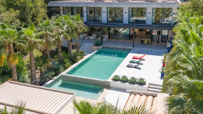 Stunning Moderna villa with swimming pools, garden and splendid terraces in Nova Santa Ponsa