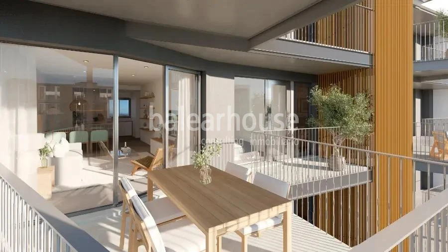 Moderna planta baja de obra nueva con terraza privada y piscinas cerca de playas en Palmanova