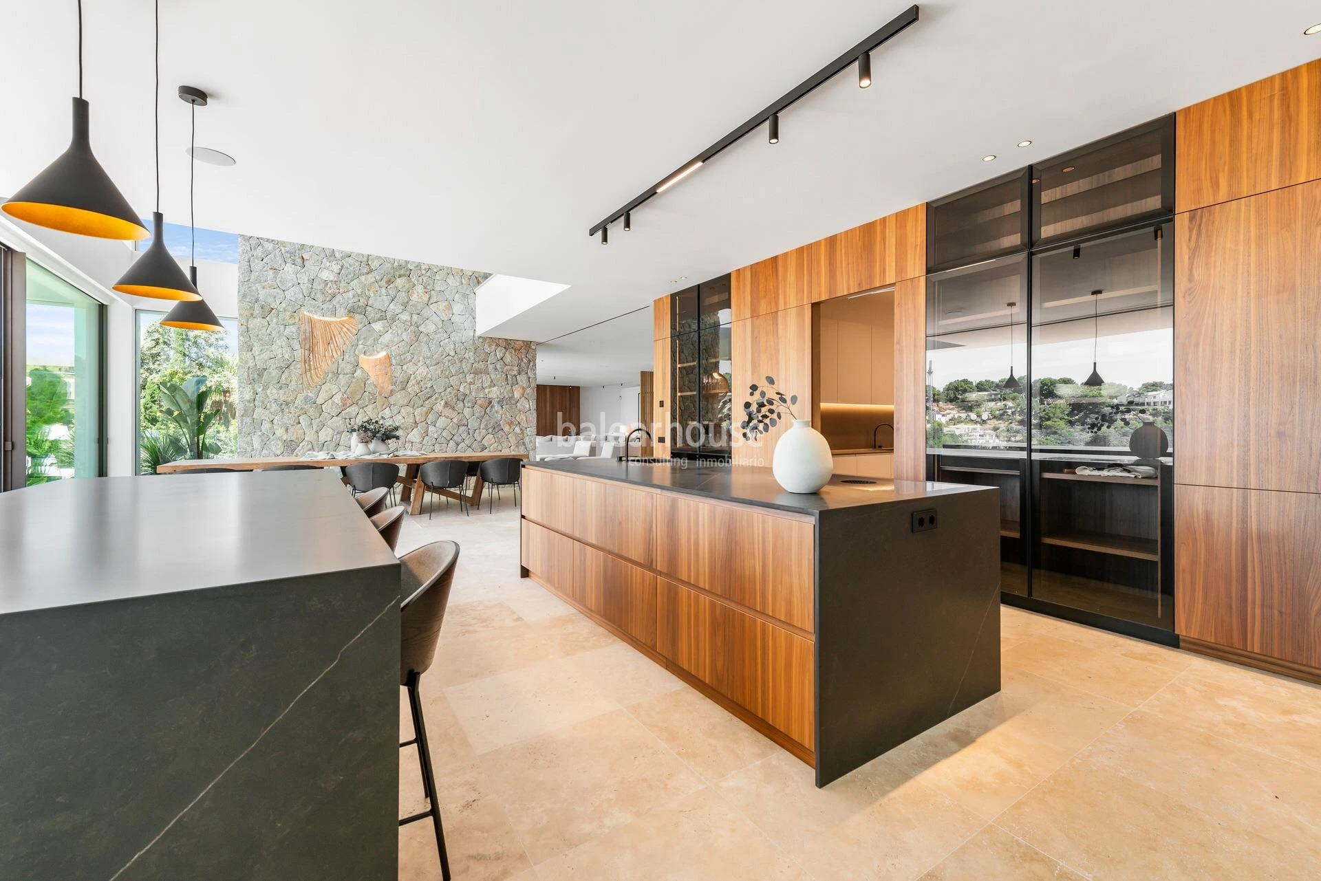 Impressive newly built seafront villa with spectacular views and sea access in Sol de Mallorca