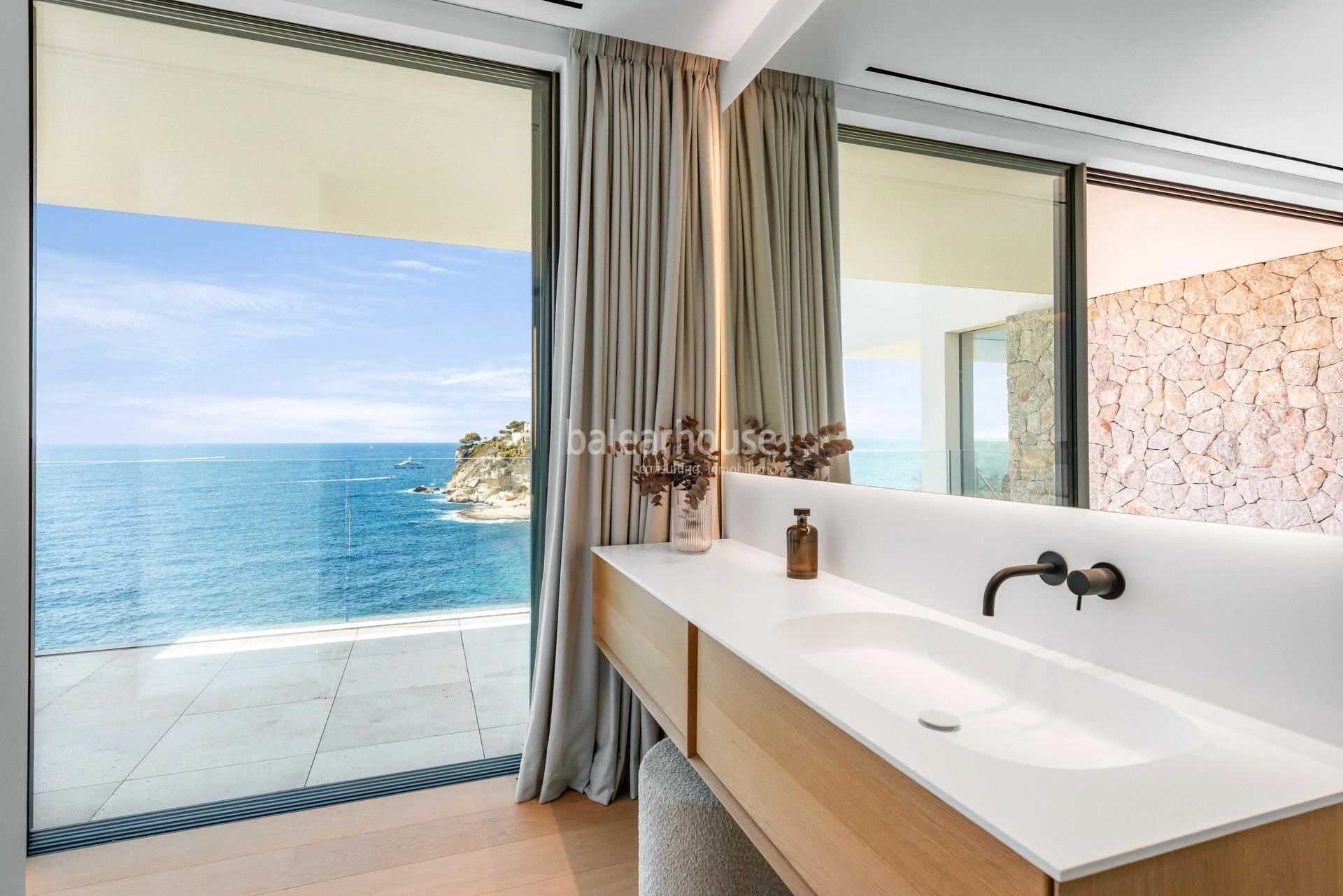 Impressive newly built seafront villa with spectacular views and sea access in Sol de Mallorca