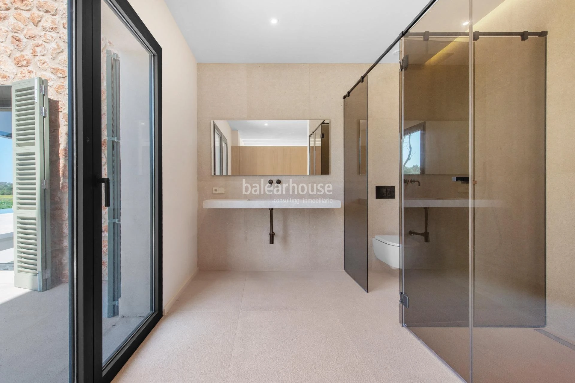 Große neue Finca in rustikalem und modernem Design mit großem Grundstück in Llucmajor