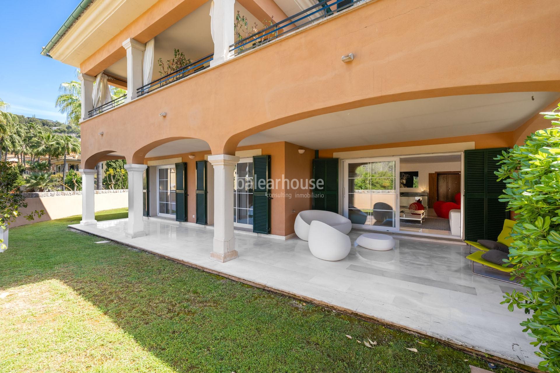 Excellent ground floor with terraces and garden in an exclusive urbanization with pool in Son Vida