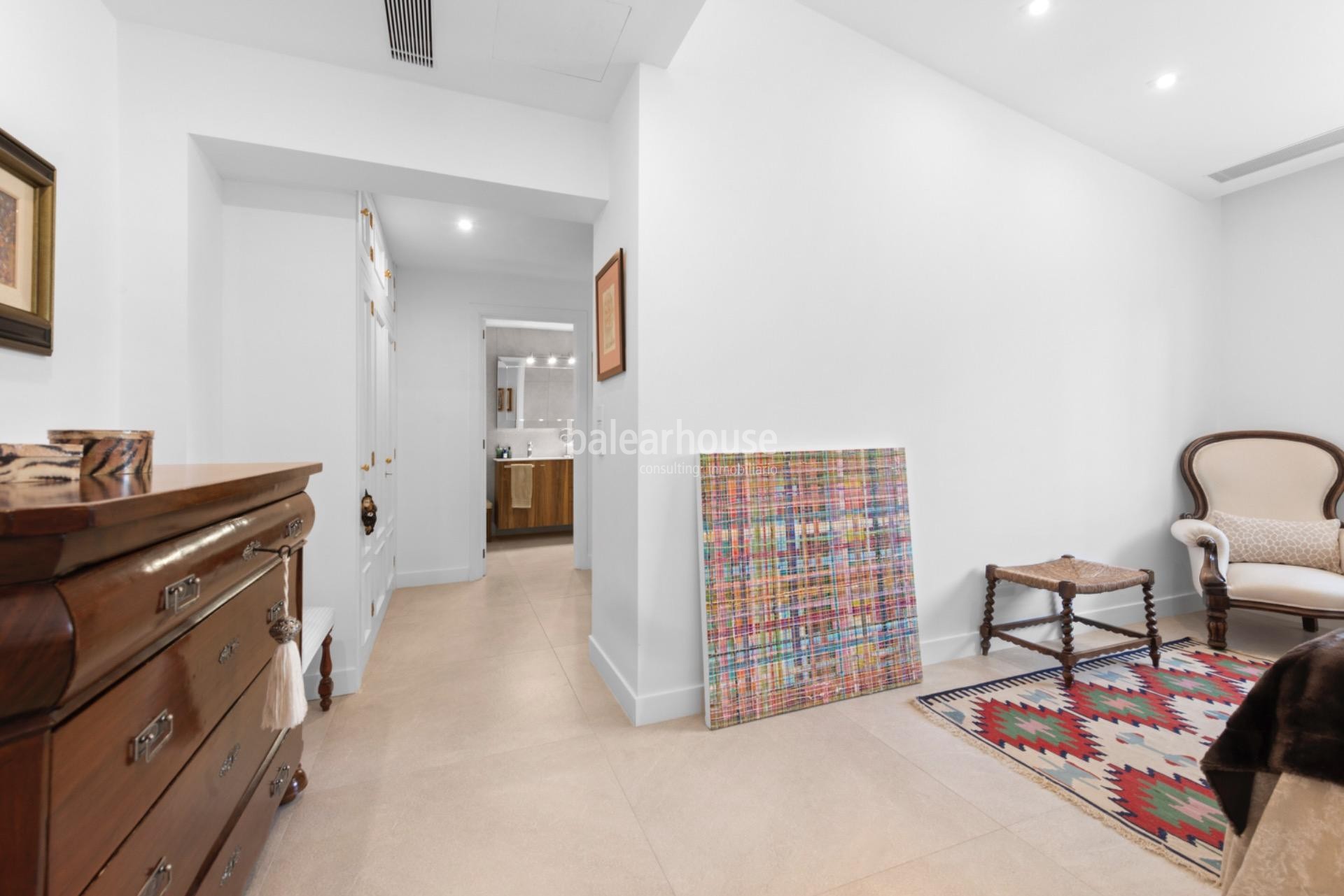 Impeccable modern rustic style house with pool and guest area in Establiments