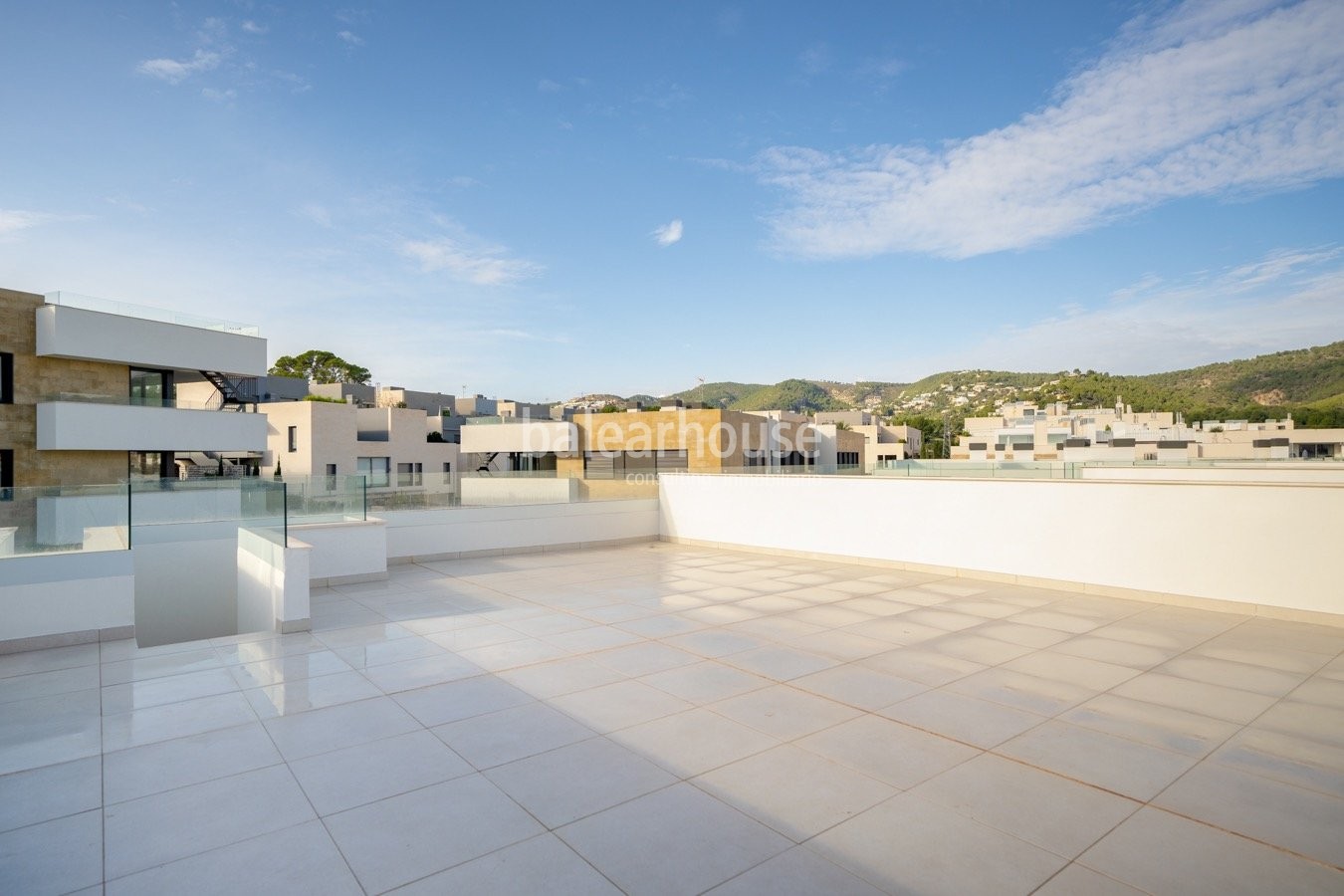 Ausgezeichnetes Penthouse mit privatem Solarium in einer gepflegten Golfanlage in Palma