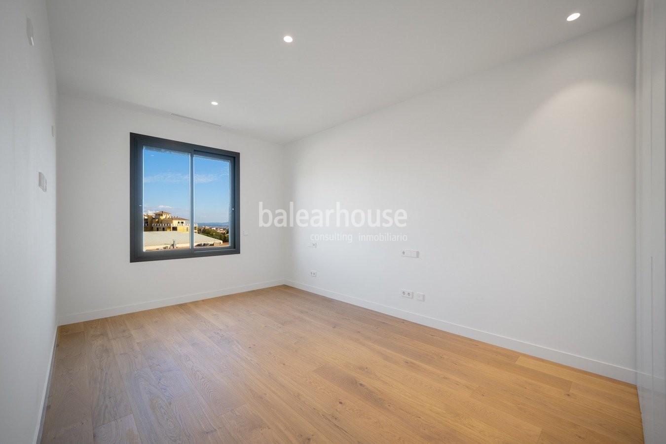 Ausgezeichnetes Penthouse mit privatem Solarium in einer gepflegten Golfanlage in Palma