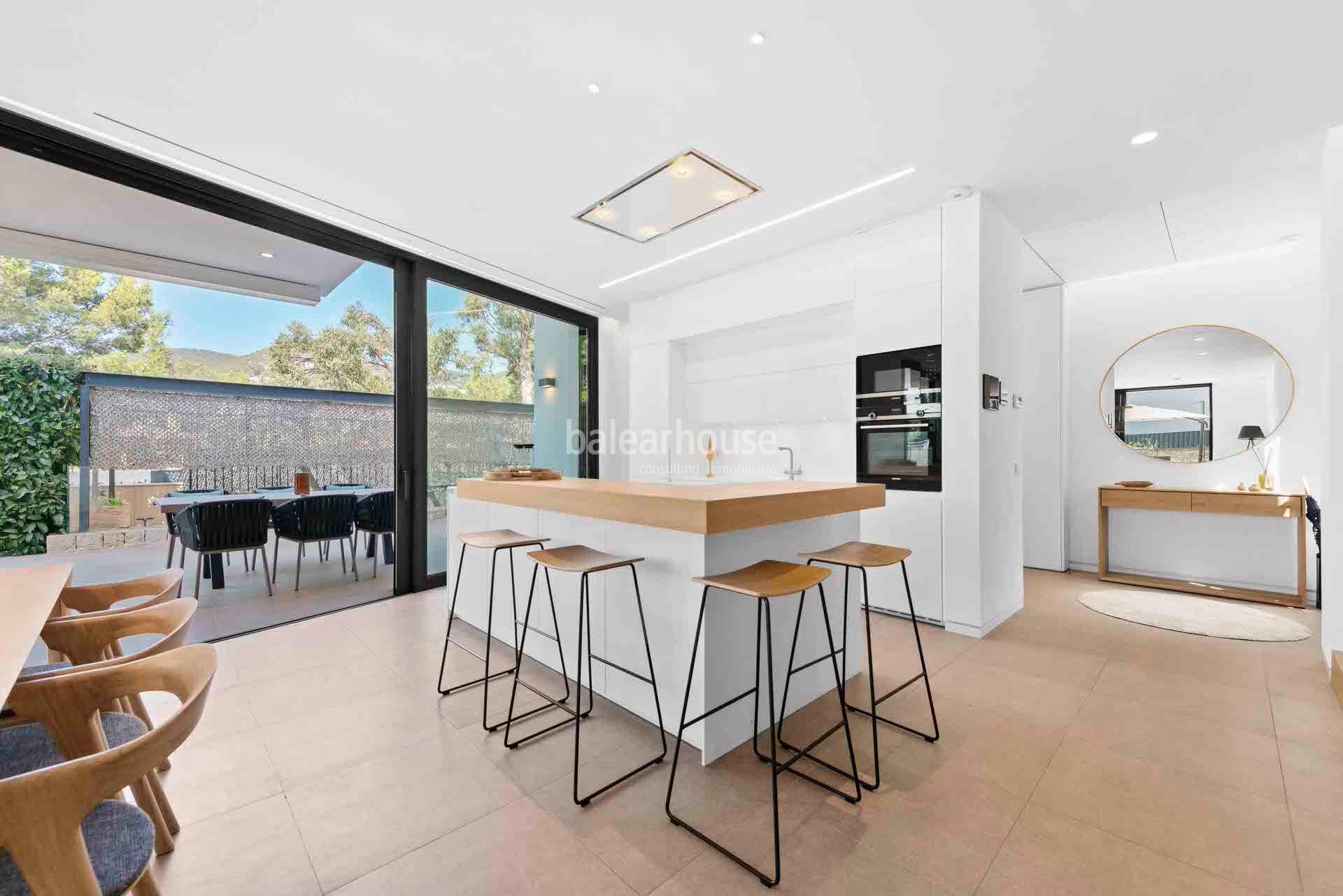 Moderna casa en el golf de Son Vida con altas calidades y magníficos espacios exteriores