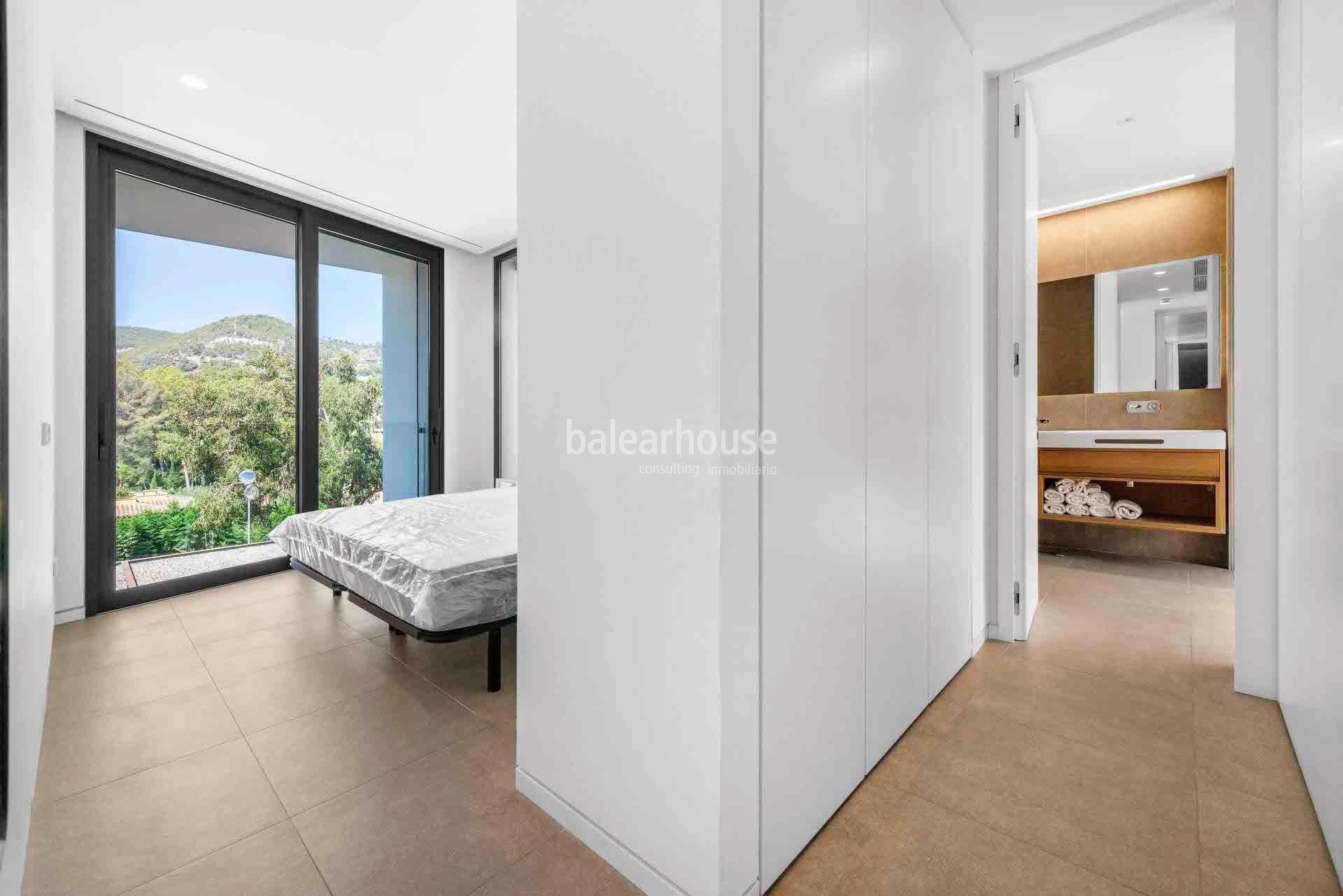 Moderna casa en el golf de Son Vida con altas calidades y magníficos espacios exteriores