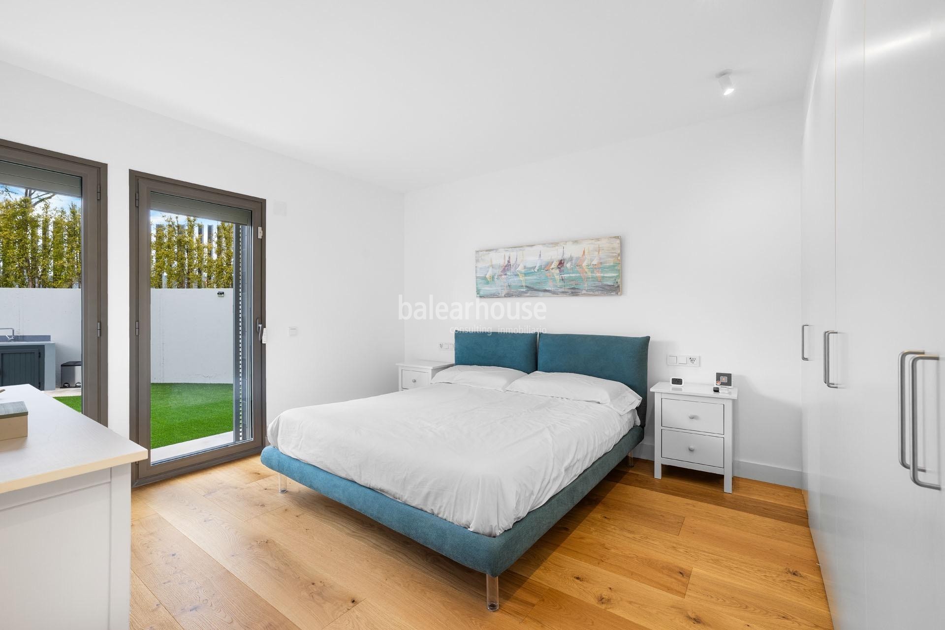 Fantastic ground floor with large garden and private terraces next to the golf course in Palma