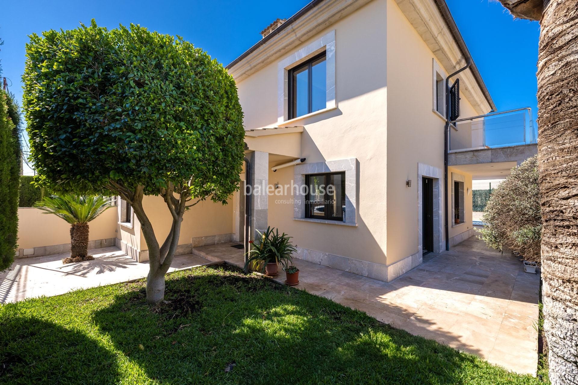 Luminoso chalet con altas calidades, piscina y terrazas en una verde zona residencial de Palma