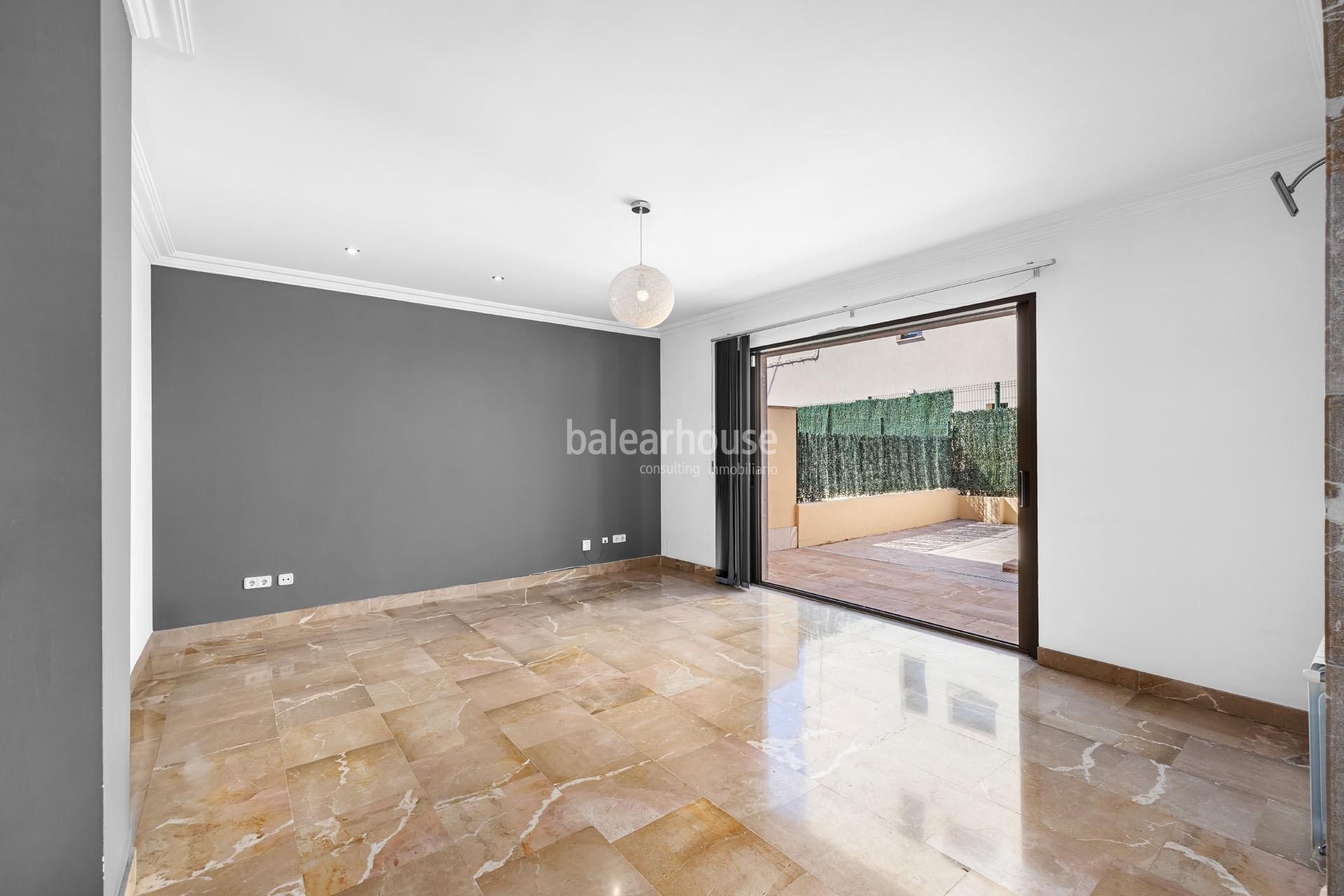 Luminoso chalet con altas calidades, piscina y terrazas en una verde zona residencial de Palma