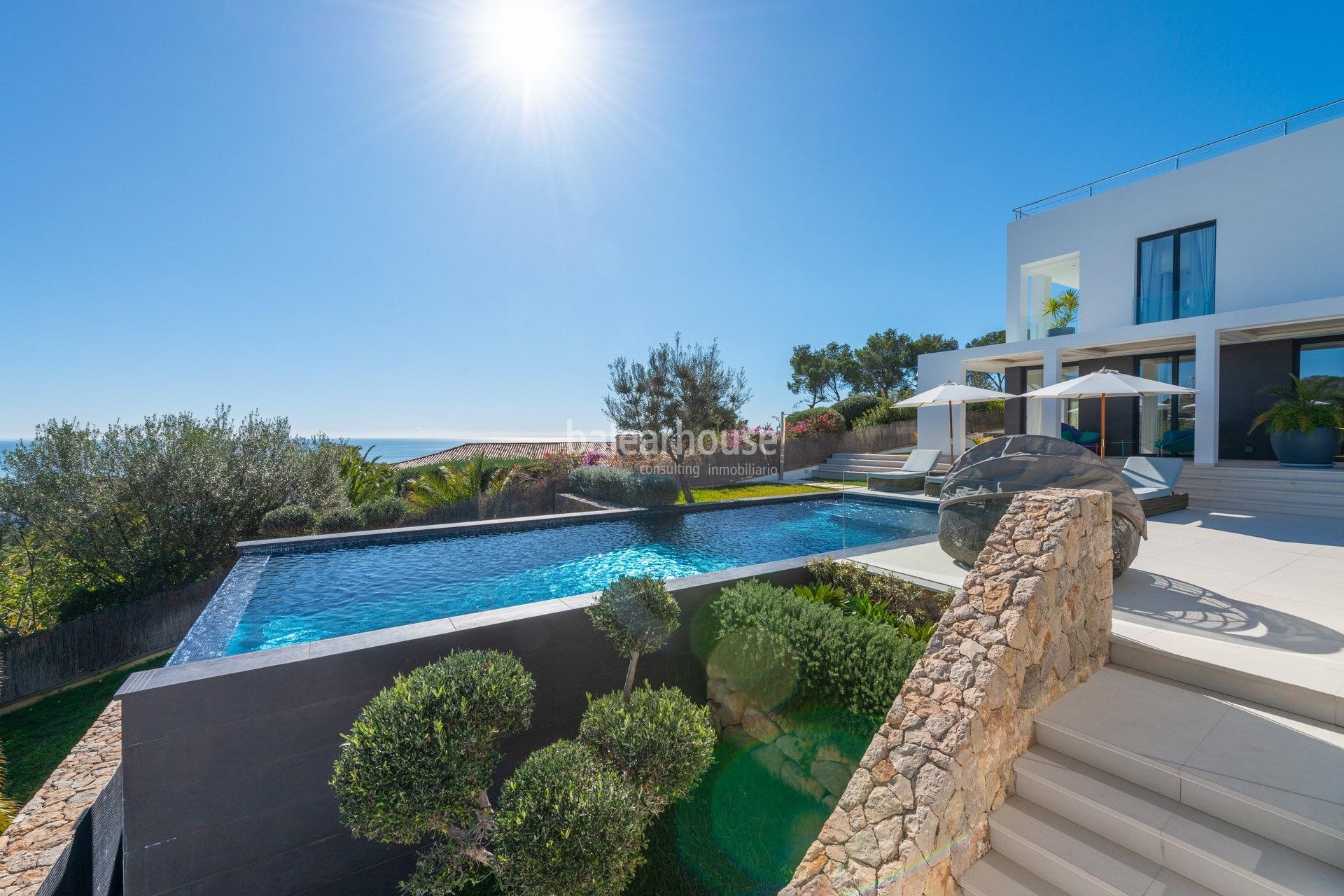 Villa de vanguardia con deslumbrantes vistas al mar situada en lo alto de Portals