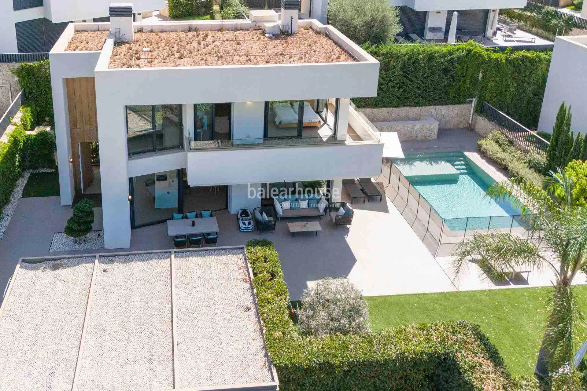 Designer villa in the golf of Son Vida with large terraces, swimming pool and garden