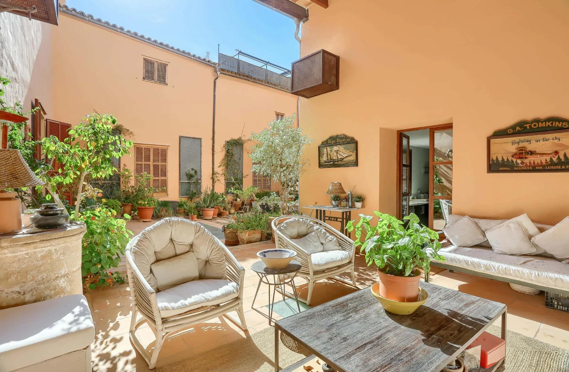 Spektakuläre Designerwohnung in einem historischen Gebäude im Herzen von Palmas Altstadt