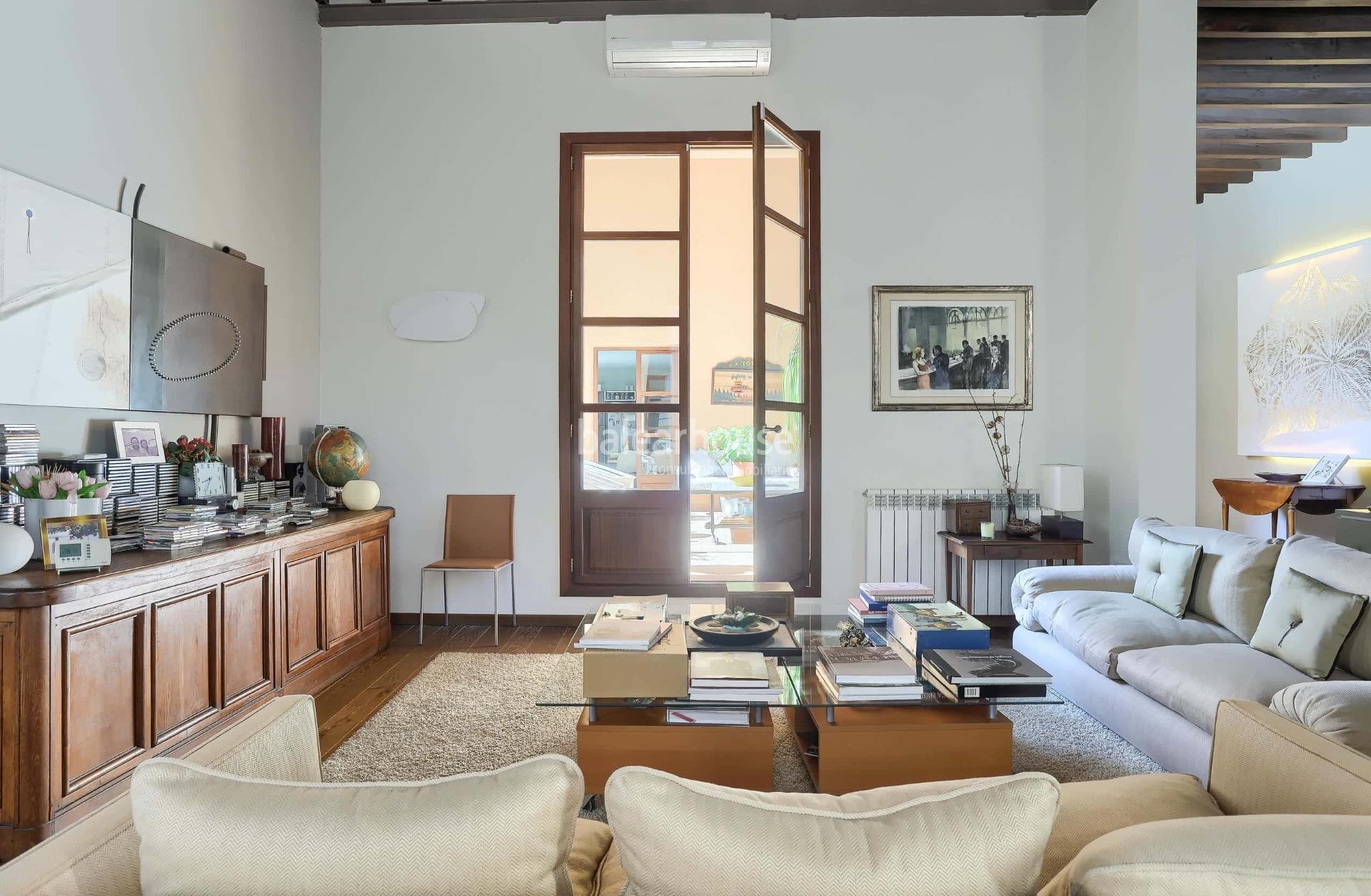Espectacular piso de diseño en un edificio histórico del corazón del casco antiguo de Palma