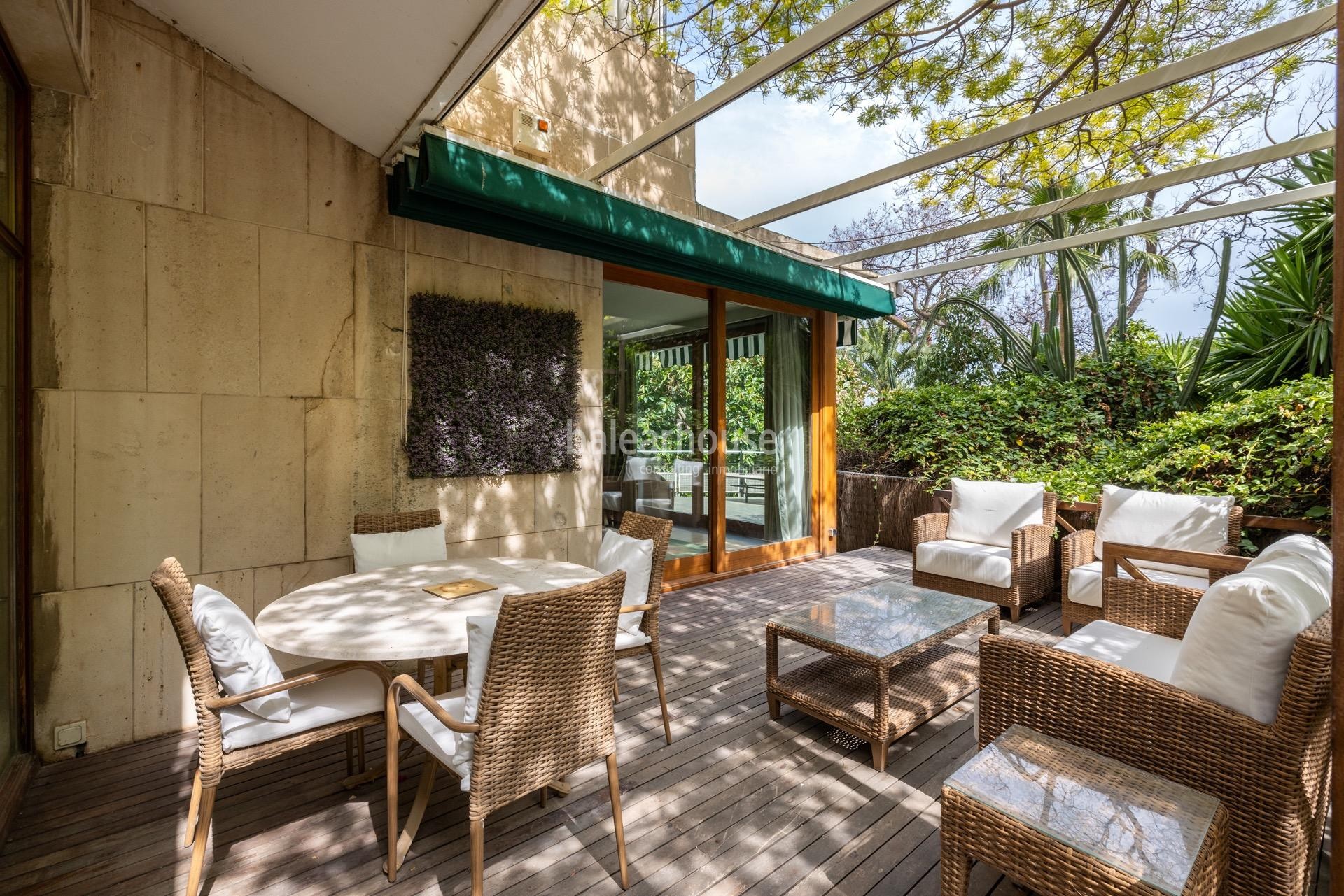Spectacular apartment on the Paseo Marítimo de Palma: spaciousness with magnificent outdoor terraces facing the sea