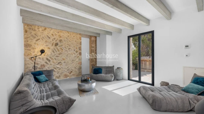 Renovierte historische Finca mit zeitgenössischem Design, Pool und malerischem Blick auf die Landschaft in Alaró, Mallorca