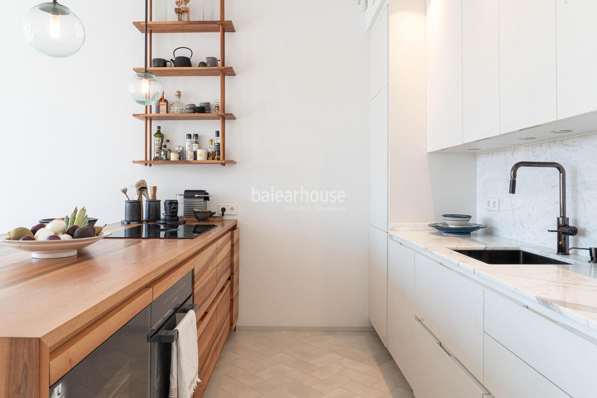 Contemporary Elegance with Views of Bellver Castle in a Stunning Home in Central Son Espanyolet