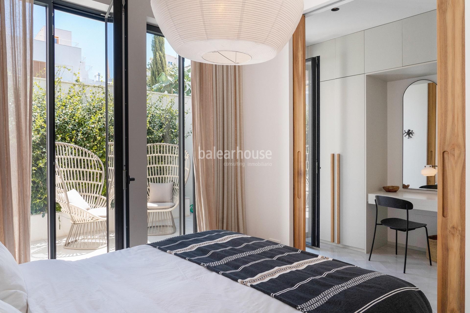 Contemporary Elegance with Views of Bellver Castle in a Stunning Home in Central Son Espanyolet