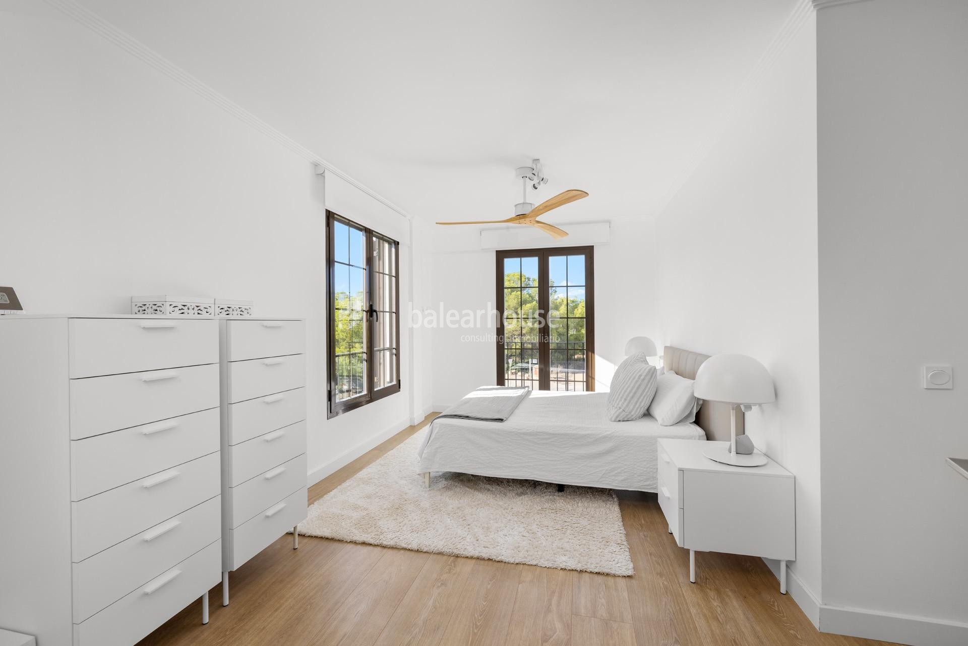 Contemporánea Villa mediterránea con jardín y piscina muy cerca de tranquilas playas en Puigderos