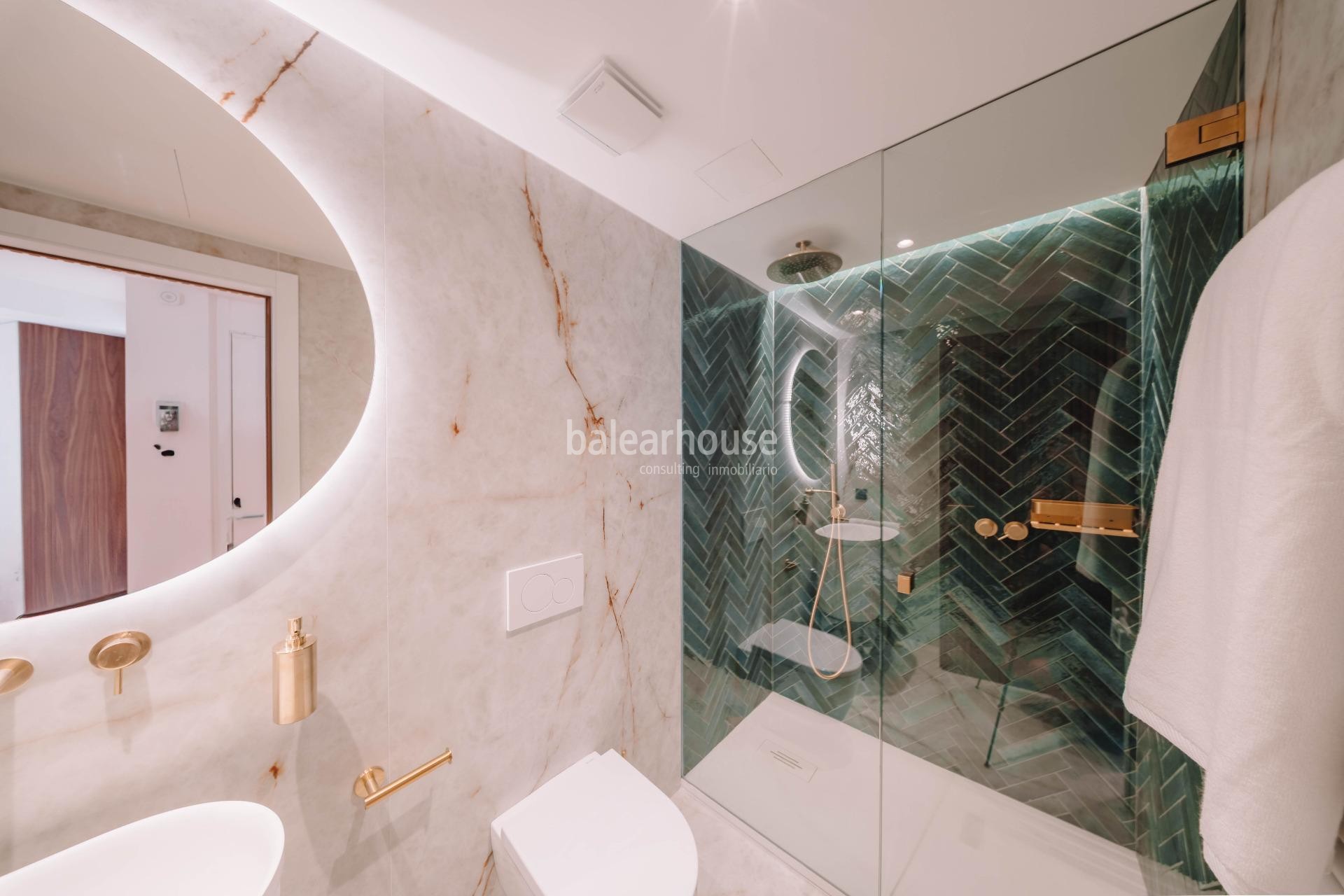 Un refugio urbano de elegancia en este piso situado en el corazón de Palma