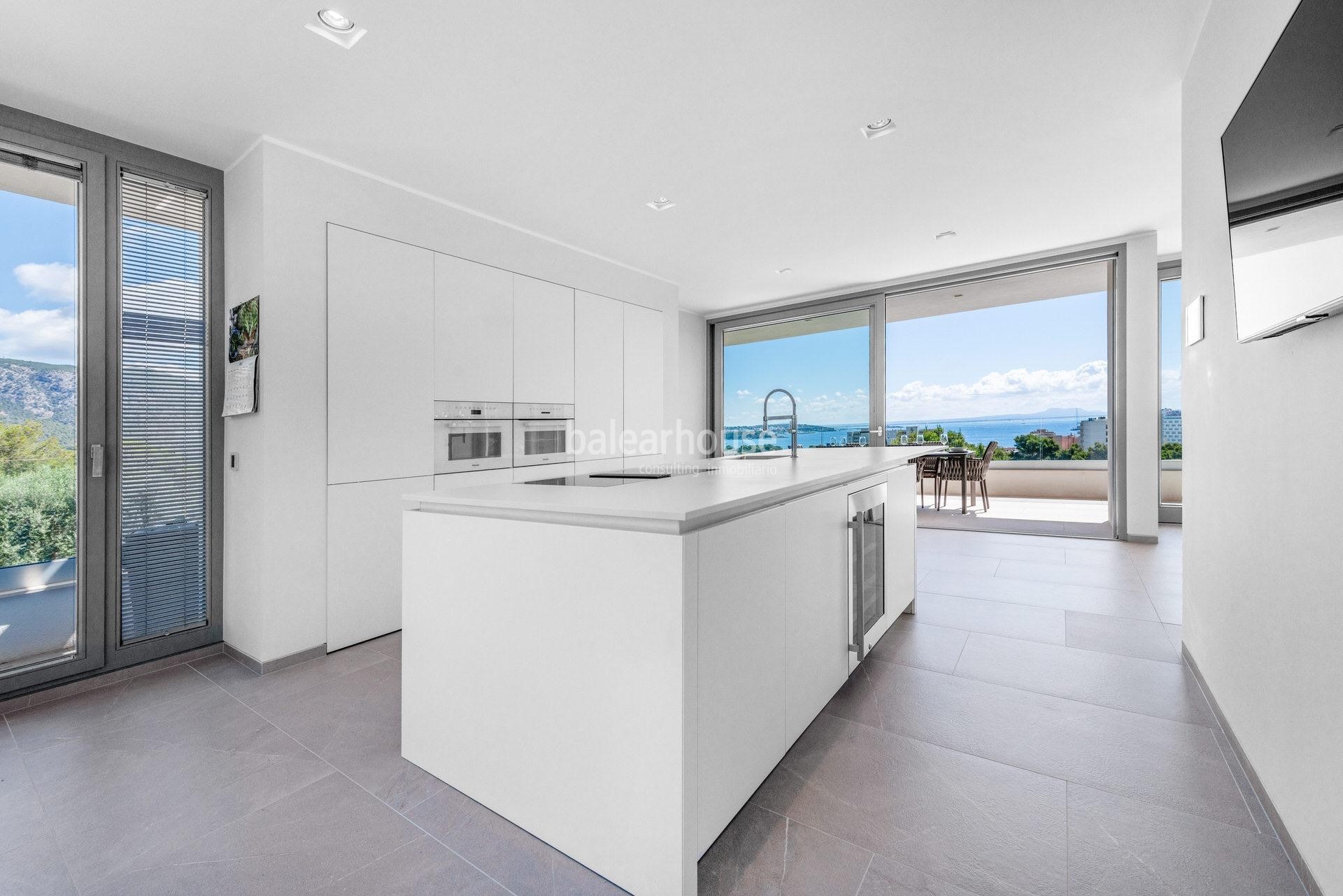 Wunderschöne neue Villa mit Meerblick in Palmanova, mit modernem Design, Terrassen Moderna und Gärte