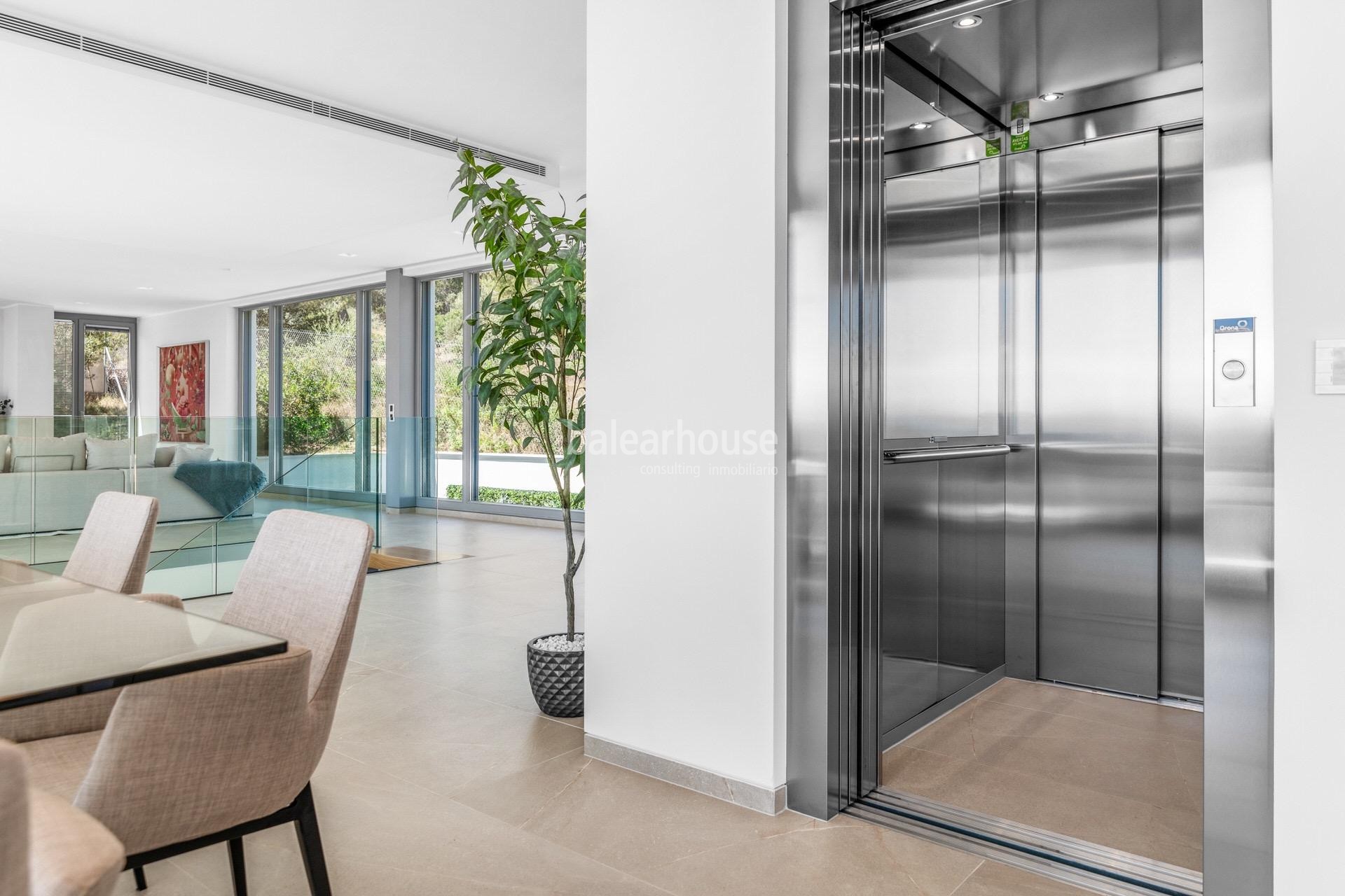 Wunderschöne neue Villa mit Meerblick in Palmanova, mit modernem Design, Terrassen Moderna und Gärte