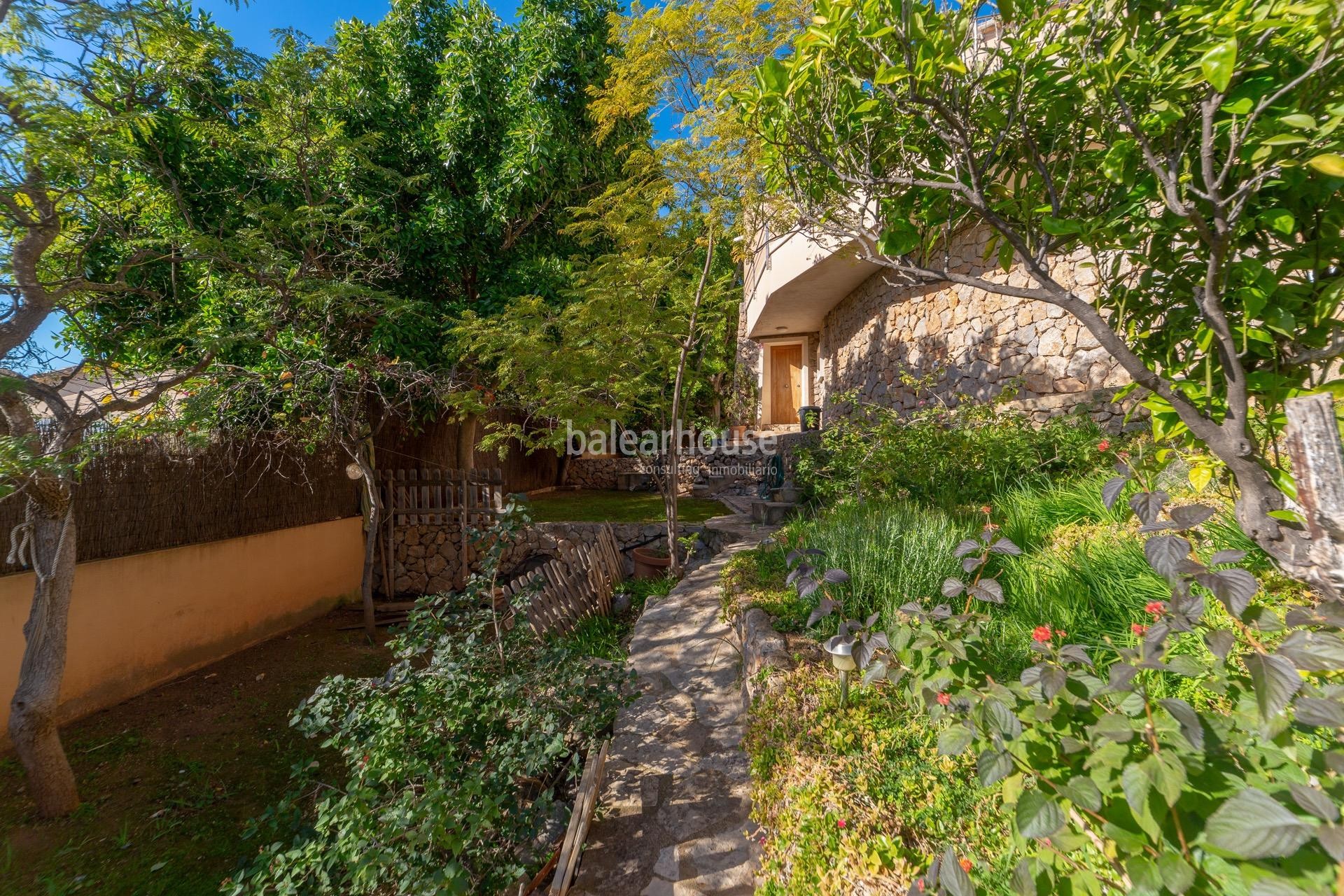 Ausgezeichnete Villa auf dem Gipfel von Génova mit spektakulärem Meerblick auf Palma.
