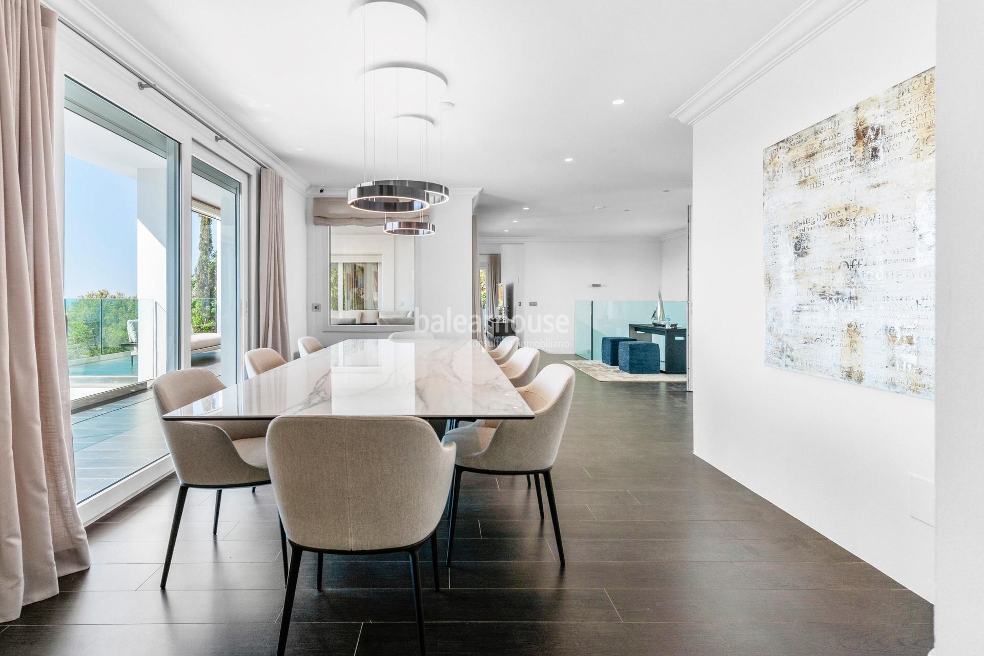 Impecable y elegante villa con terrazas y magníficas vistas al mar en la exclusiva zona de Bendinat