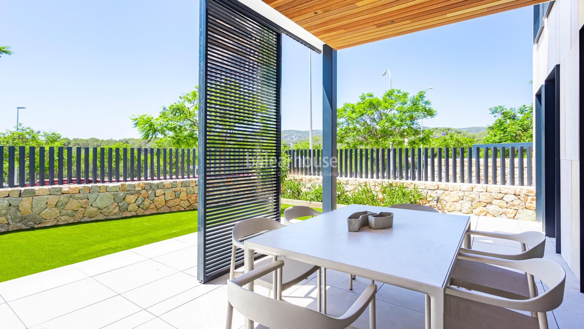 Excelente planta baja a estrenar en Palma junto al golf, con terraza y jardín privado.