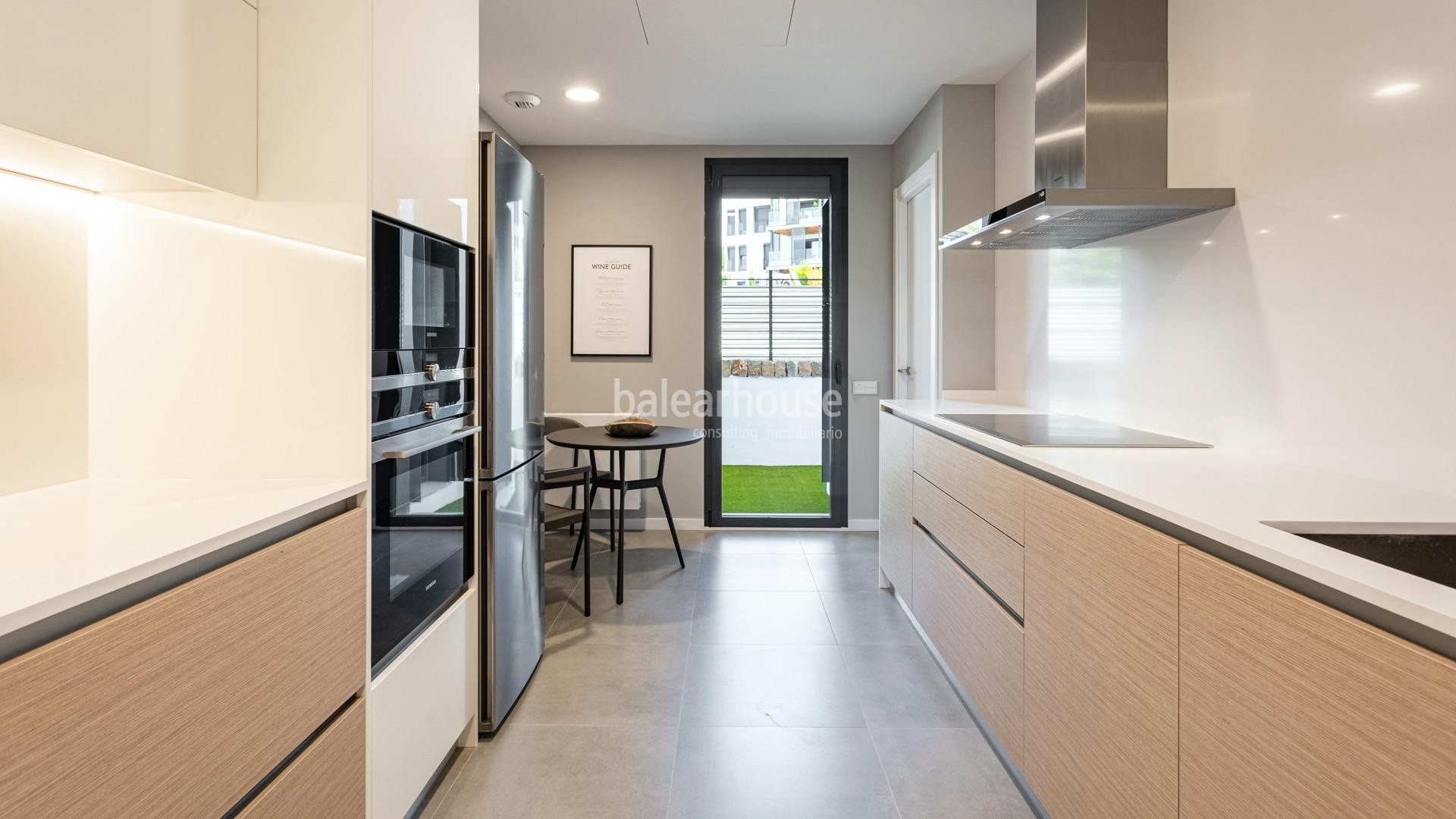 Excellent ground floor  next to the golf course, with terrace and private garden