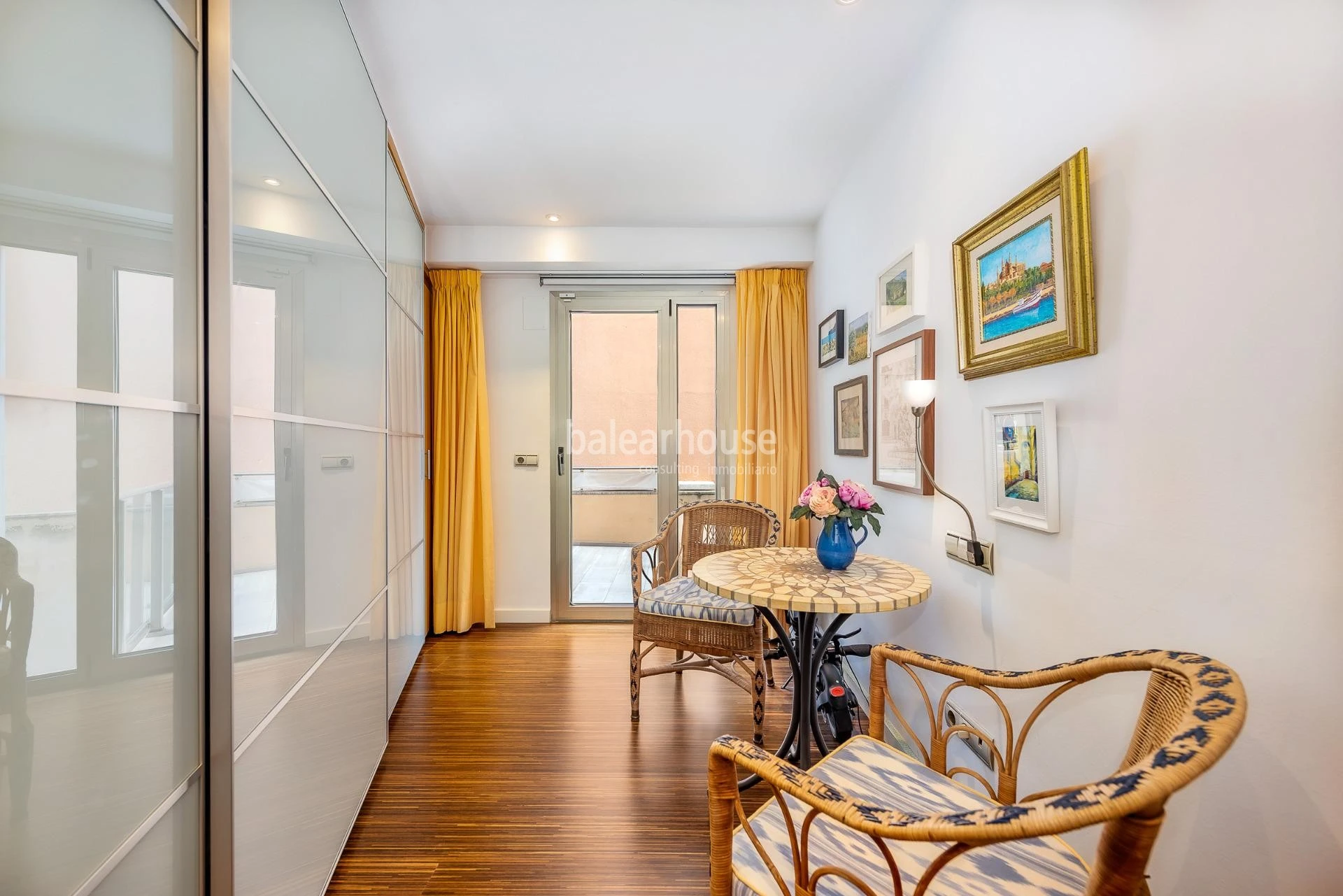 Magnífico piso con vistas impresionantes al Mediterráneo y acceso al mar en San Agustín