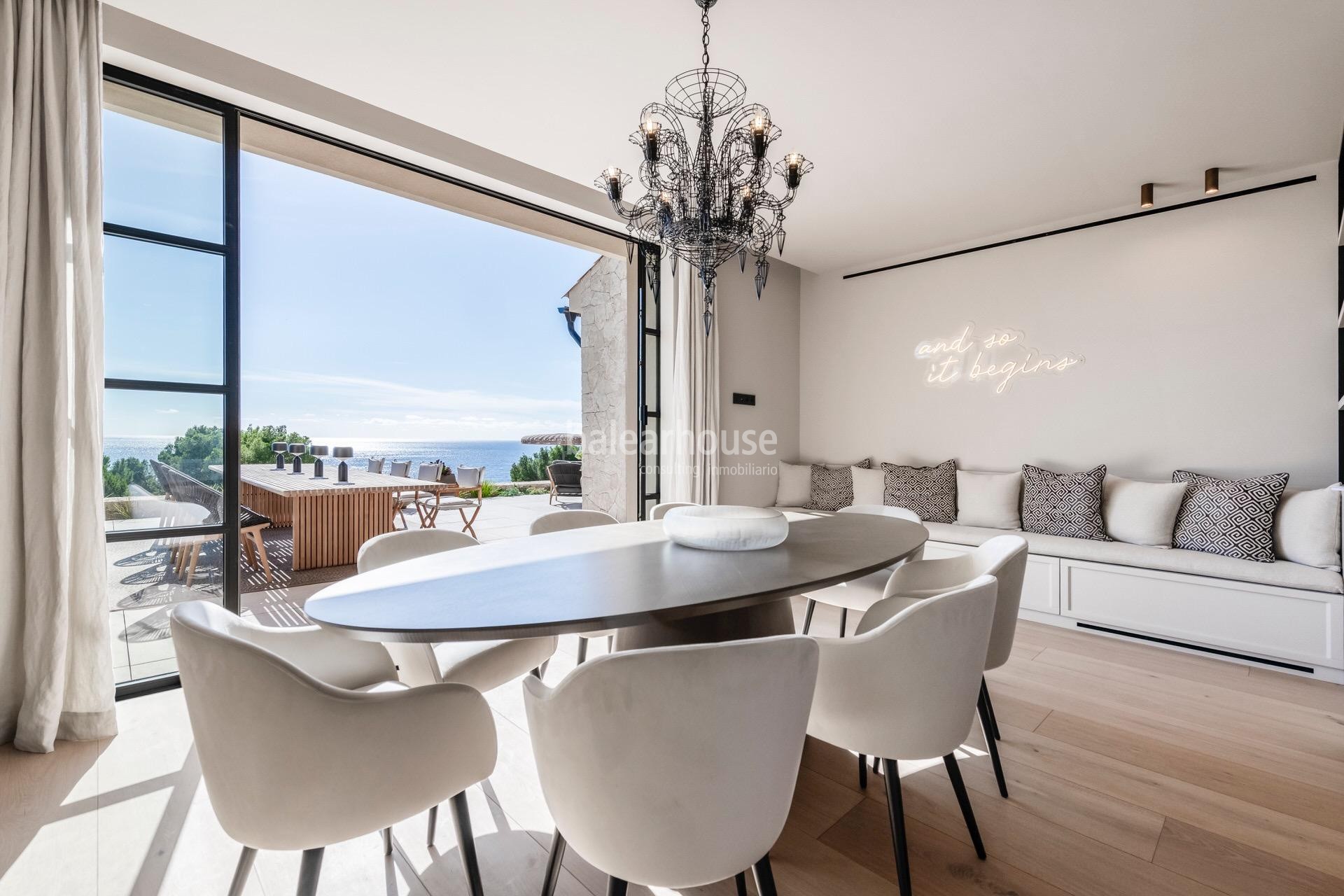 Gran villa de obra nueva con un elegante diseño contemporáneo y vistas deslumbrantes al mar.