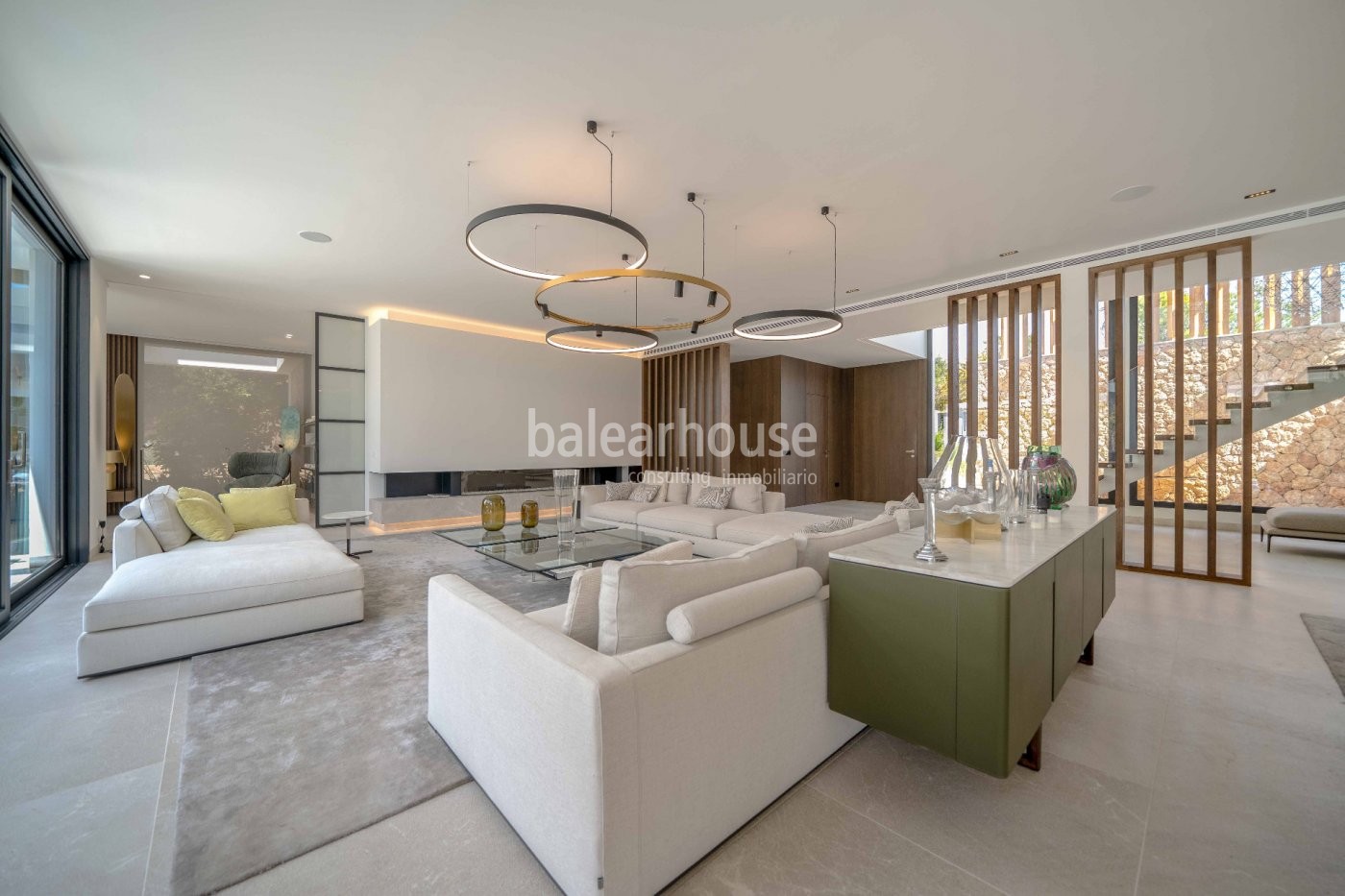 Spectacular contemporary  design for this luxury villa in beautiful Santa Ponsa