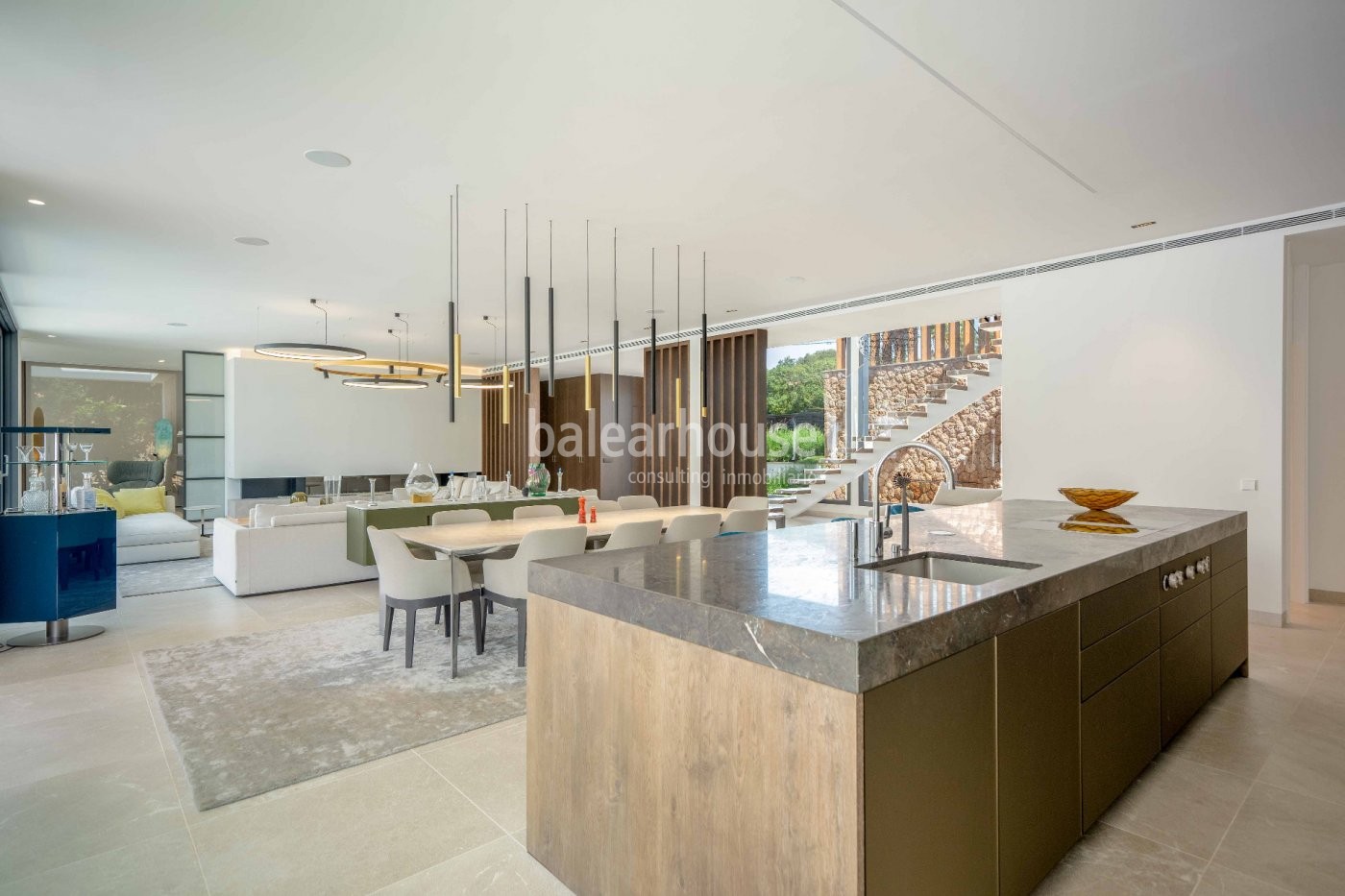 Spectacular contemporary  design for this luxury villa in beautiful Santa Ponsa