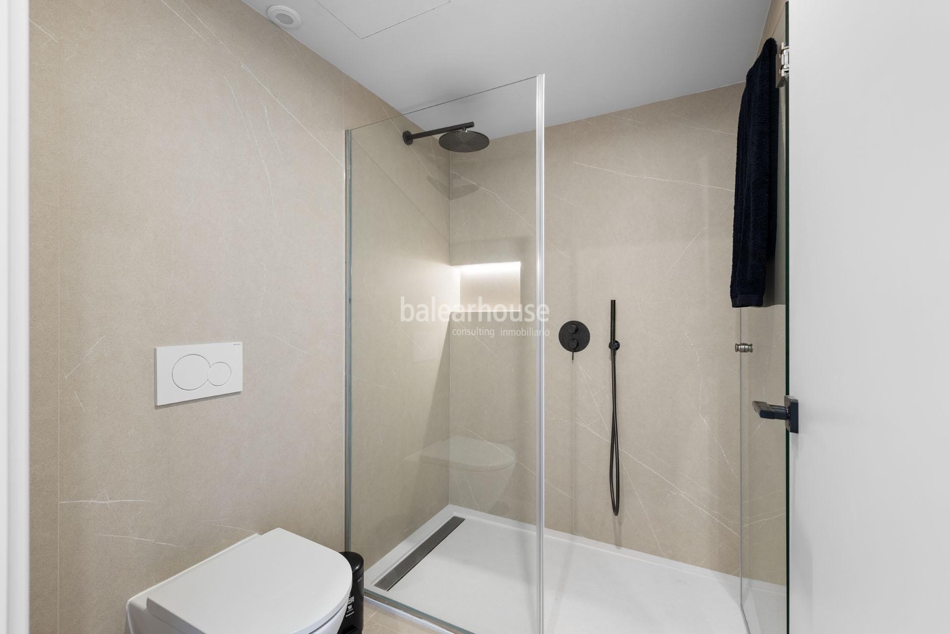 Moderno ático dúplex con gran terraza junto al Portixol muy cerca de la playa