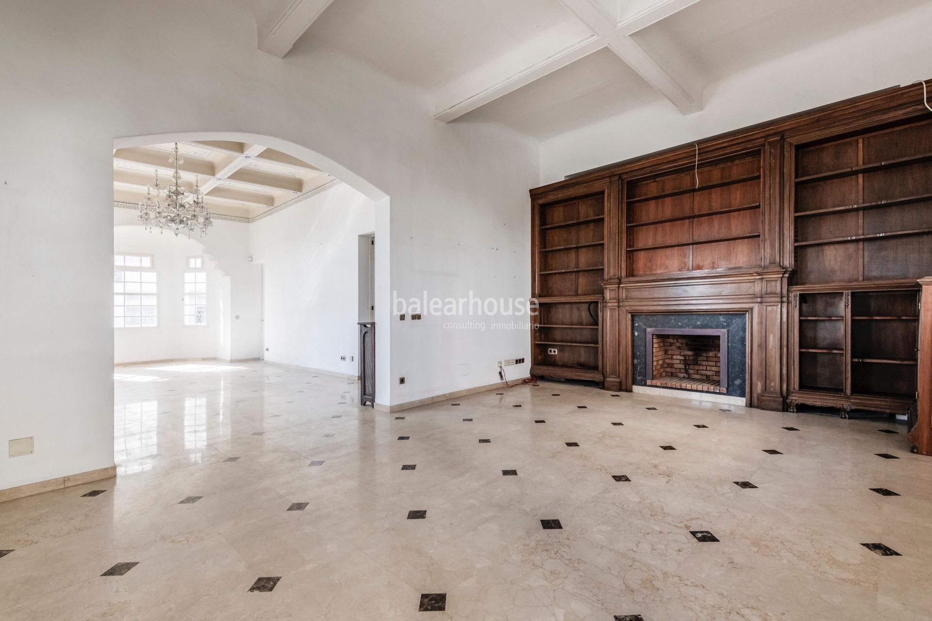 Exclusiva villa señorial con vistas inigualables al mar y a todo el Paseo Marítimo de Palma