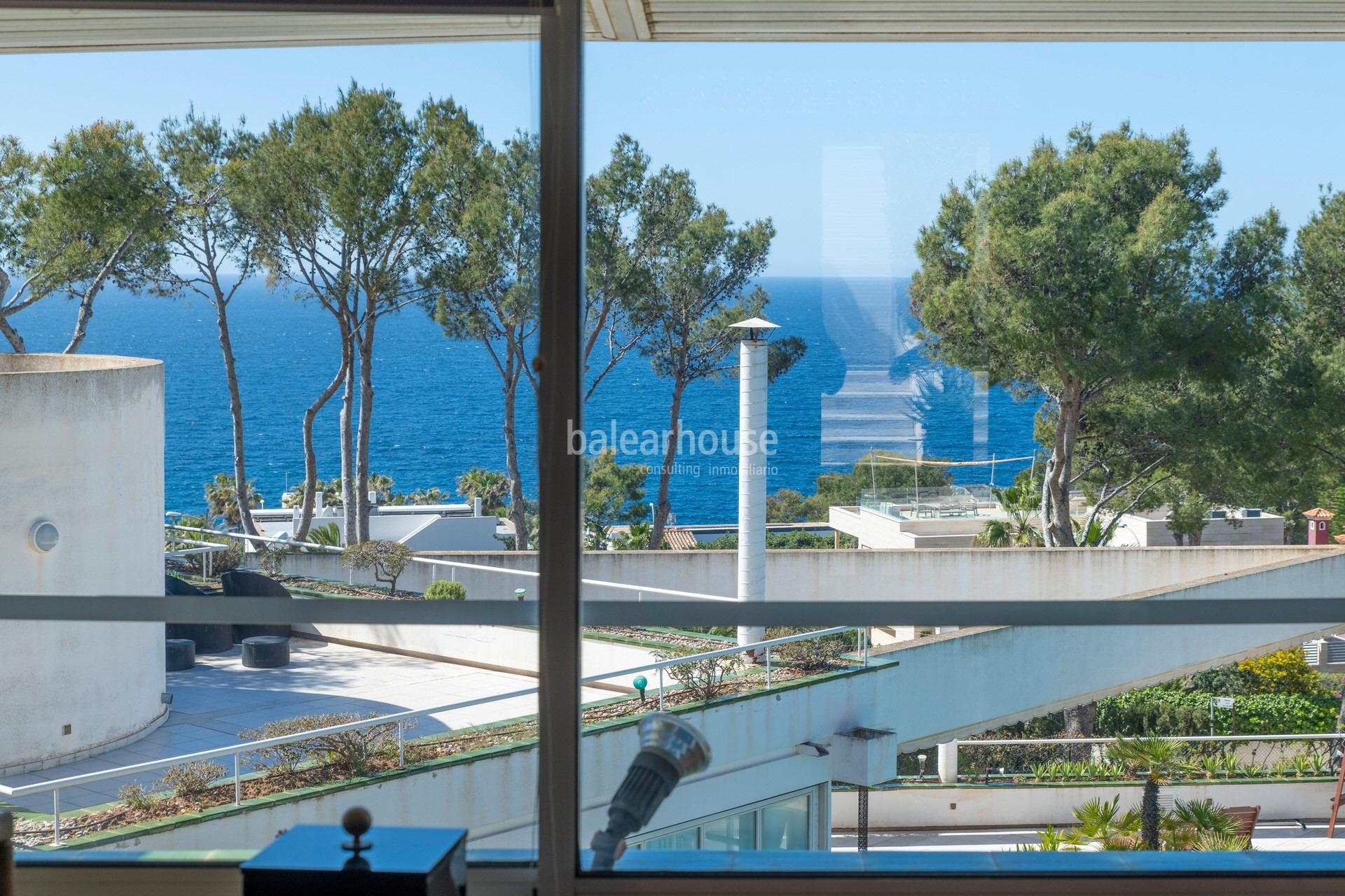 Große Villa mit spektakulärem Meerblick, Tennisplatz und Ferienvermietung Lizenz in Santa Ponsa