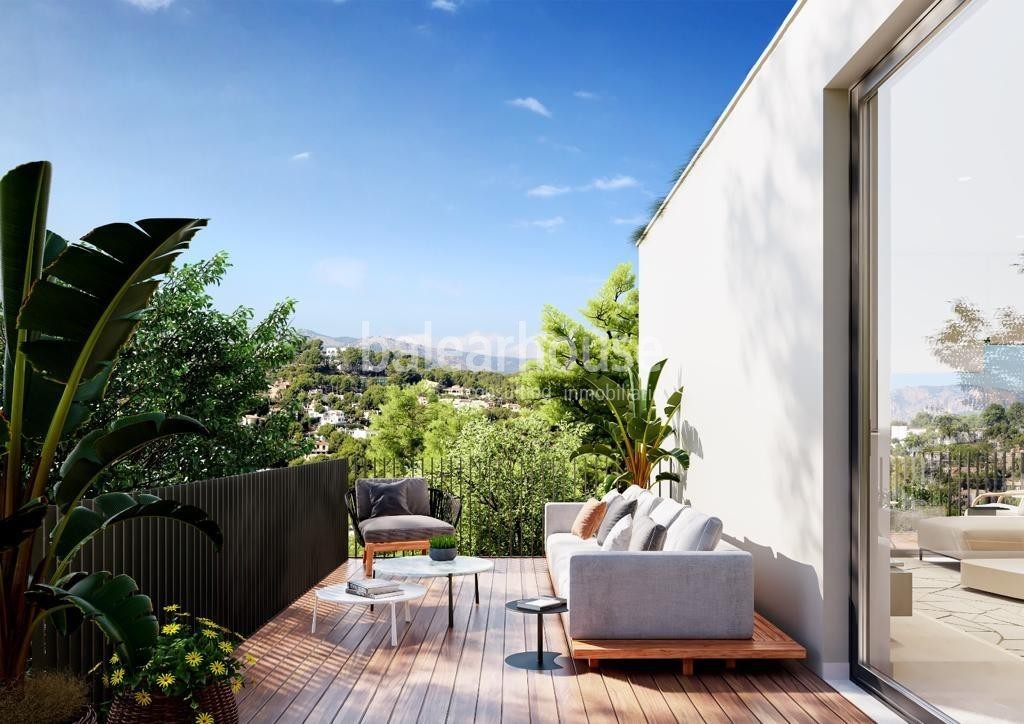 Moderna Neubauvilla mit großen Außenflächen und Bergblick in Santa Ponsa